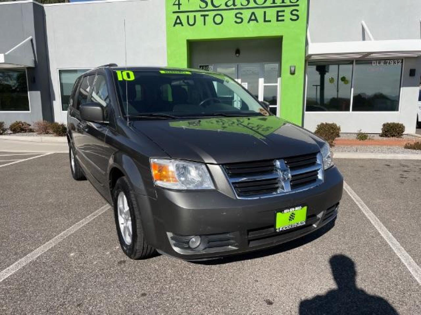 2010 CHARCOAL /Medium Slate Gray/Li DODGE GRAND CARAVAN SXT (2D4RN5D15AR) , 6-Speed Automatic transmission, located at 1865 East Red Hills Pkwy, St. George, 84770, (435) 628-0023, 37.120850, -113.543640 - We specialize in helping ALL people get the best financing available. No matter your credit score, good, bad or none we can get you an amazing rate. Had a bankruptcy, divorce, or repossessions? We give you the green light to get your credit back on the road. Low down and affordable payments that fit - Photo #2