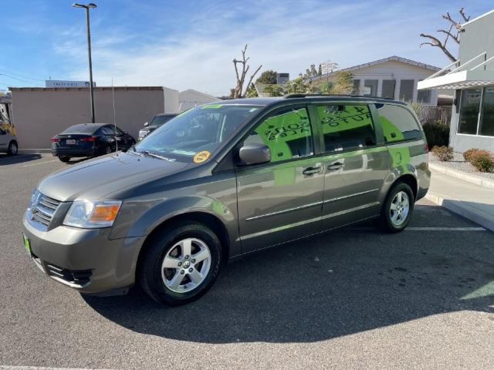 2010 CHARCOAL /Medium Slate Gray/Li DODGE GRAND CARAVAN SXT (2D4RN5D15AR) , 6-Speed Automatic transmission, located at 1865 East Red Hills Pkwy, St. George, 84770, (435) 628-0023, 37.120850, -113.543640 - We specialize in helping ALL people get the best financing available. No matter your credit score, good, bad or none we can get you an amazing rate. Had a bankruptcy, divorce, or repossessions? We give you the green light to get your credit back on the road. Low down and affordable payments that fit - Photo #5
