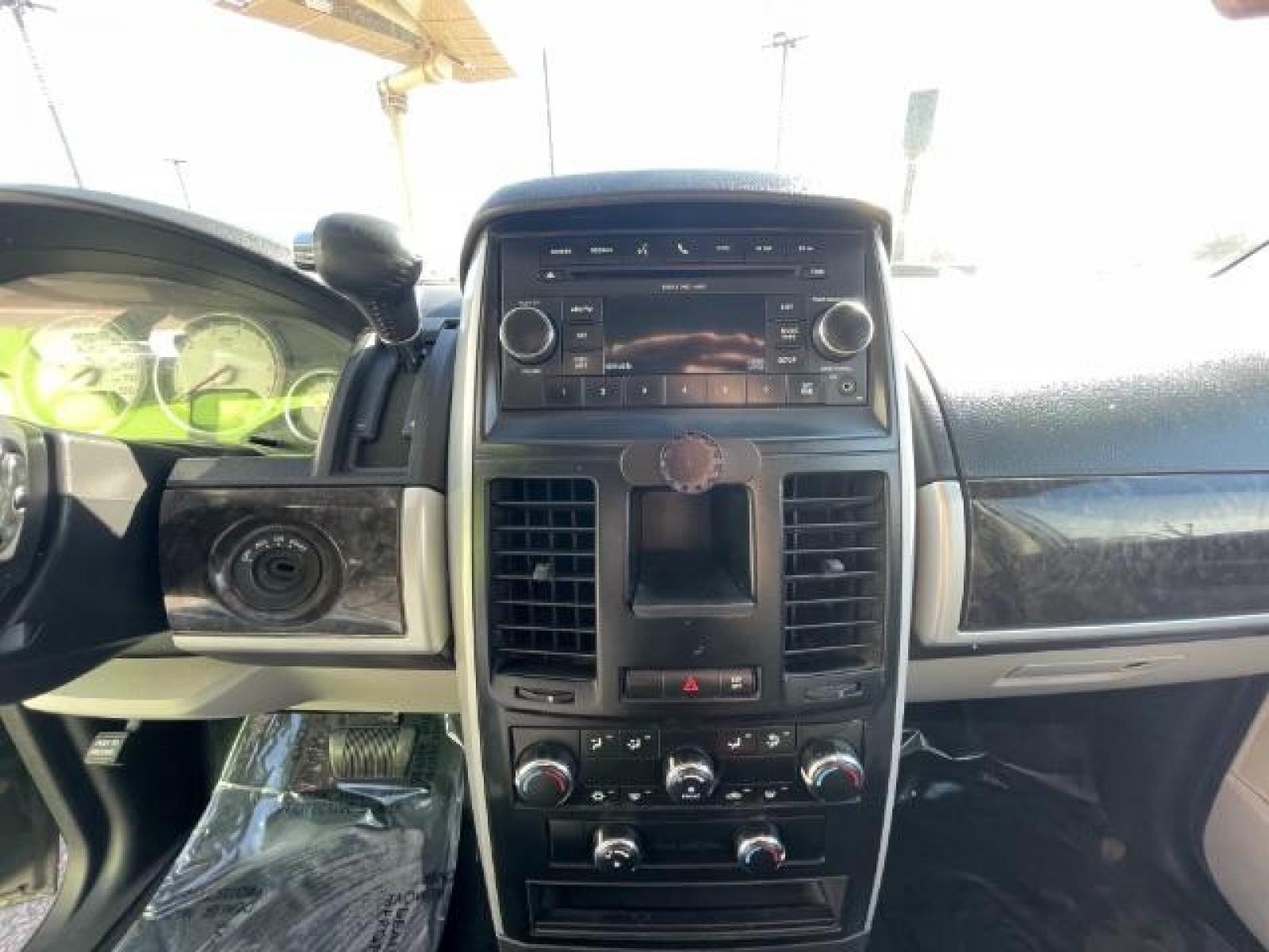 2010 CHARCOAL /Medium Slate Gray/Li DODGE GRAND CARAVAN SXT (2D4RN5D15AR) , 6-Speed Automatic transmission, located at 1865 East Red Hills Pkwy, St. George, 84770, (435) 628-0023, 37.120850, -113.543640 - We specialize in helping ALL people get the best financing available. No matter your credit score, good, bad or none we can get you an amazing rate. Had a bankruptcy, divorce, or repossessions? We give you the green light to get your credit back on the road. Low down and affordable payments that fit - Photo #18