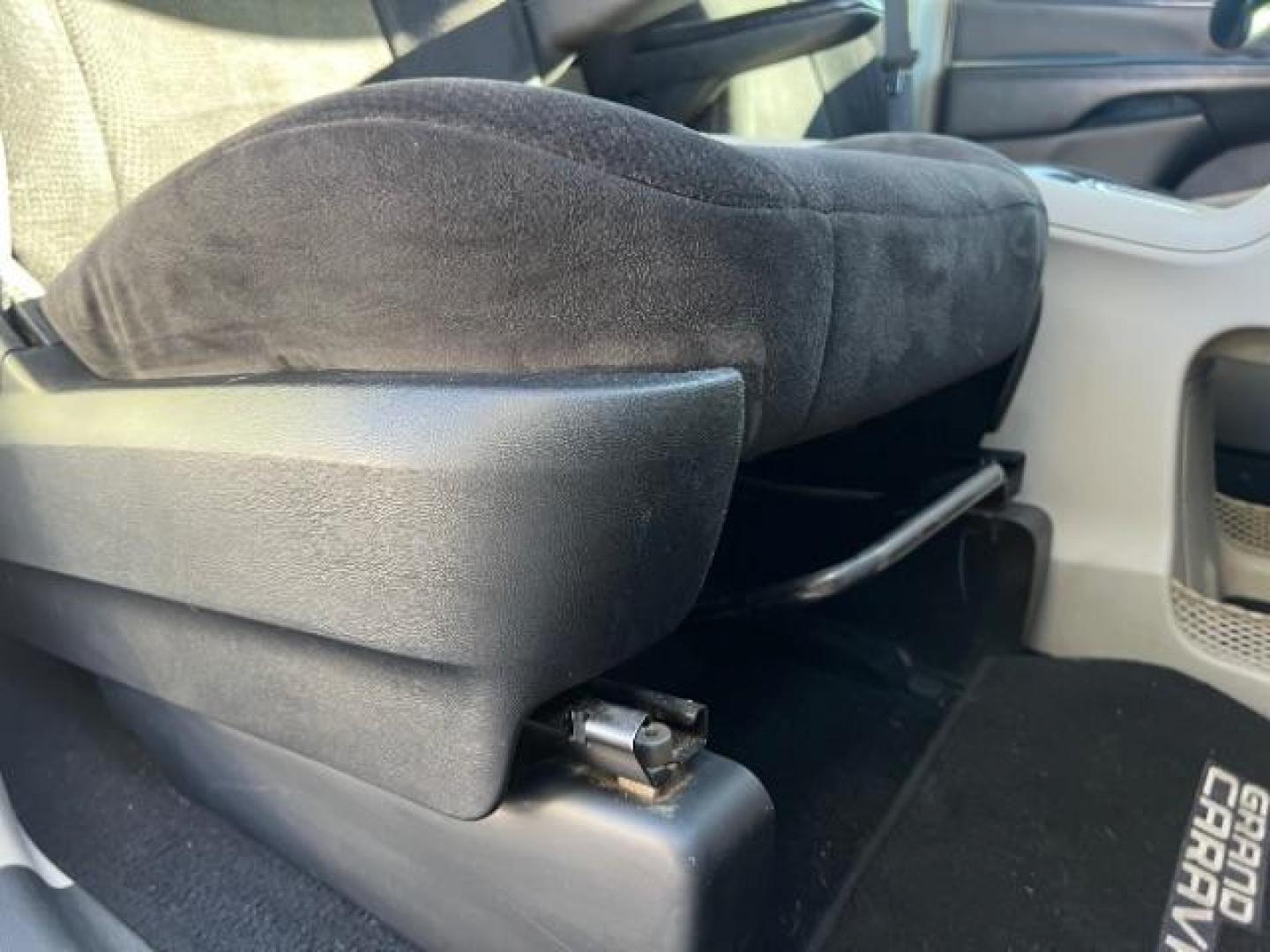 2011 Stone White /Black/Light Graystone Cloth Interior Dodge Grand Caravan Crew (2D4RN5DG0BR) with an 3.6L V6 DOHC 24V engine, 6-Speed Automatic transmission, located at 1865 East Red Hills Pkwy, St. George, 84770, (435) 628-0023, 37.120850, -113.543640 - We specialize in helping ALL people get the best financing available. No matter your credit score, good, bad or none we can get you an amazing rate. Had a bankruptcy, divorce, or repossessions? We give you the green light to get your credit back on the road. Low down and affordable payments that fit - Photo#28