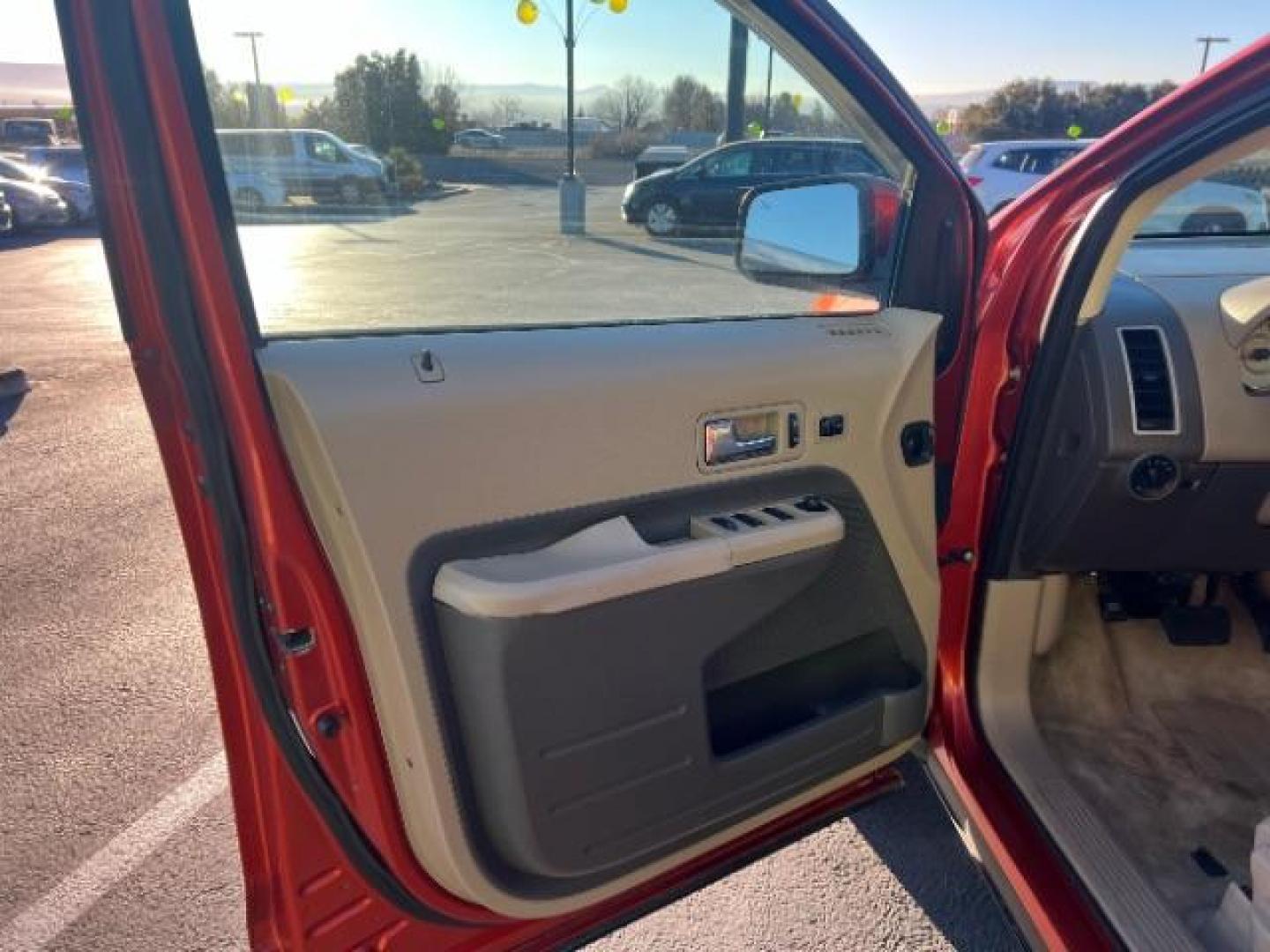2007 Blazing Copper Metallic /Camel Leather Interior Ford Edge SEL FWD (2FMDK38C27B) with an 3.5L V6 DOHC 24V engine, 6-Speed Automatic transmission, located at 1865 East Red Hills Pkwy, St. George, 84770, (435) 628-0023, 37.120850, -113.543640 - We specialize in helping ALL people get the best financing available. No matter your credit score, good, bad or none we can get you an amazing rate. Had a bankruptcy, divorce, or repossessions? We give you the green light to get your credit back on the road. Low down and affordable payments that fit - Photo#12