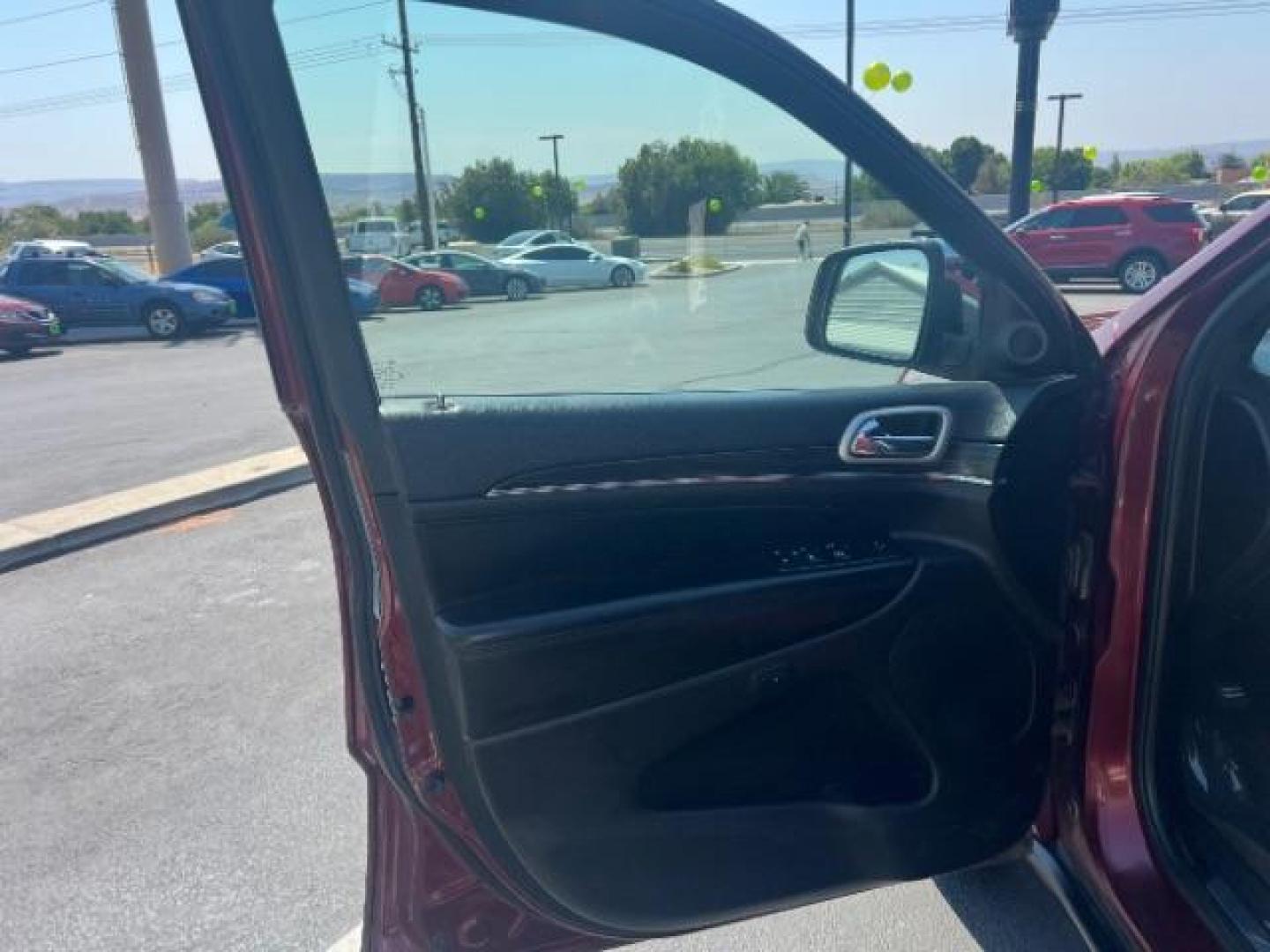 2019 Maroon /Black Leather Interior Jeep Grand Cherokee Limited 4WD (1C4RJFBG0KC) with an 3.6L V6 DOHC 24V engine, 8-Speed Automatic transmission, located at 1865 East Red Hills Pkwy, St. George, 84770, (435) 628-0023, 37.120850, -113.543640 - We specialize in helping ALL people get the best financing available. No matter your credit score, good, bad or none we can get you an amazing rate. Had a bankruptcy, divorce, or repossessions? We give you the green light to get your credit back on the road. Low down and affordable payments that fit - Photo#12