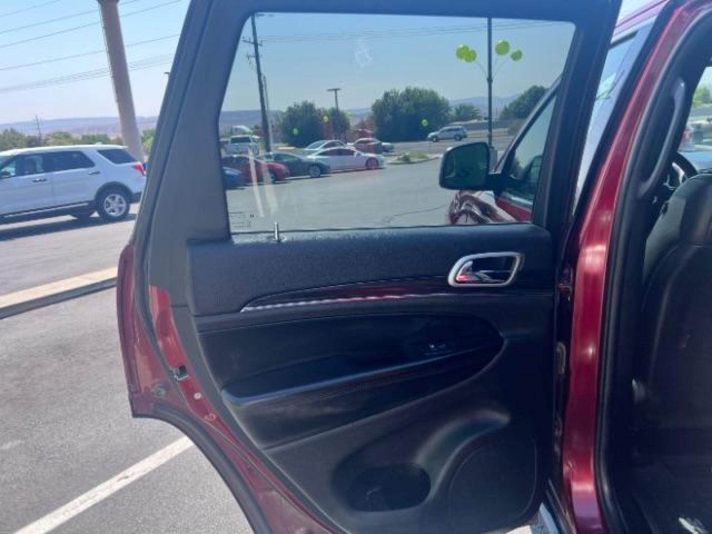 2019 Maroon /Black Leather Interior Jeep Grand Cherokee Limited 4WD (1C4RJFBG0KC) with an 3.6L V6 DOHC 24V engine, 8-Speed Automatic transmission, located at 1865 East Red Hills Pkwy, St. George, 84770, (435) 628-0023, 37.120850, -113.543640 - We specialize in helping ALL people get the best financing available. No matter your credit score, good, bad or none we can get you an amazing rate. Had a bankruptcy, divorce, or repossessions? We give you the green light to get your credit back on the road. Low down and affordable payments that fit - Photo#20