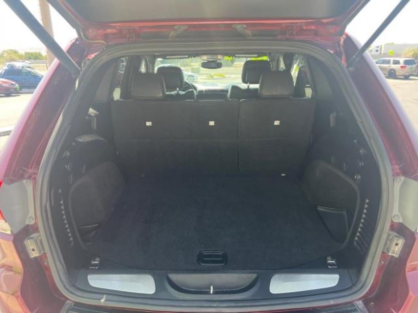 2019 Maroon /Black Leather Interior Jeep Grand Cherokee Limited 4WD (1C4RJFBG0KC) with an 3.6L V6 DOHC 24V engine, 8-Speed Automatic transmission, located at 1865 East Red Hills Pkwy, St. George, 84770, (435) 628-0023, 37.120850, -113.543640 - We specialize in helping ALL people get the best financing available. No matter your credit score, good, bad or none we can get you an amazing rate. Had a bankruptcy, divorce, or repossessions? We give you the green light to get your credit back on the road. Low down and affordable payments that fit - Photo#25