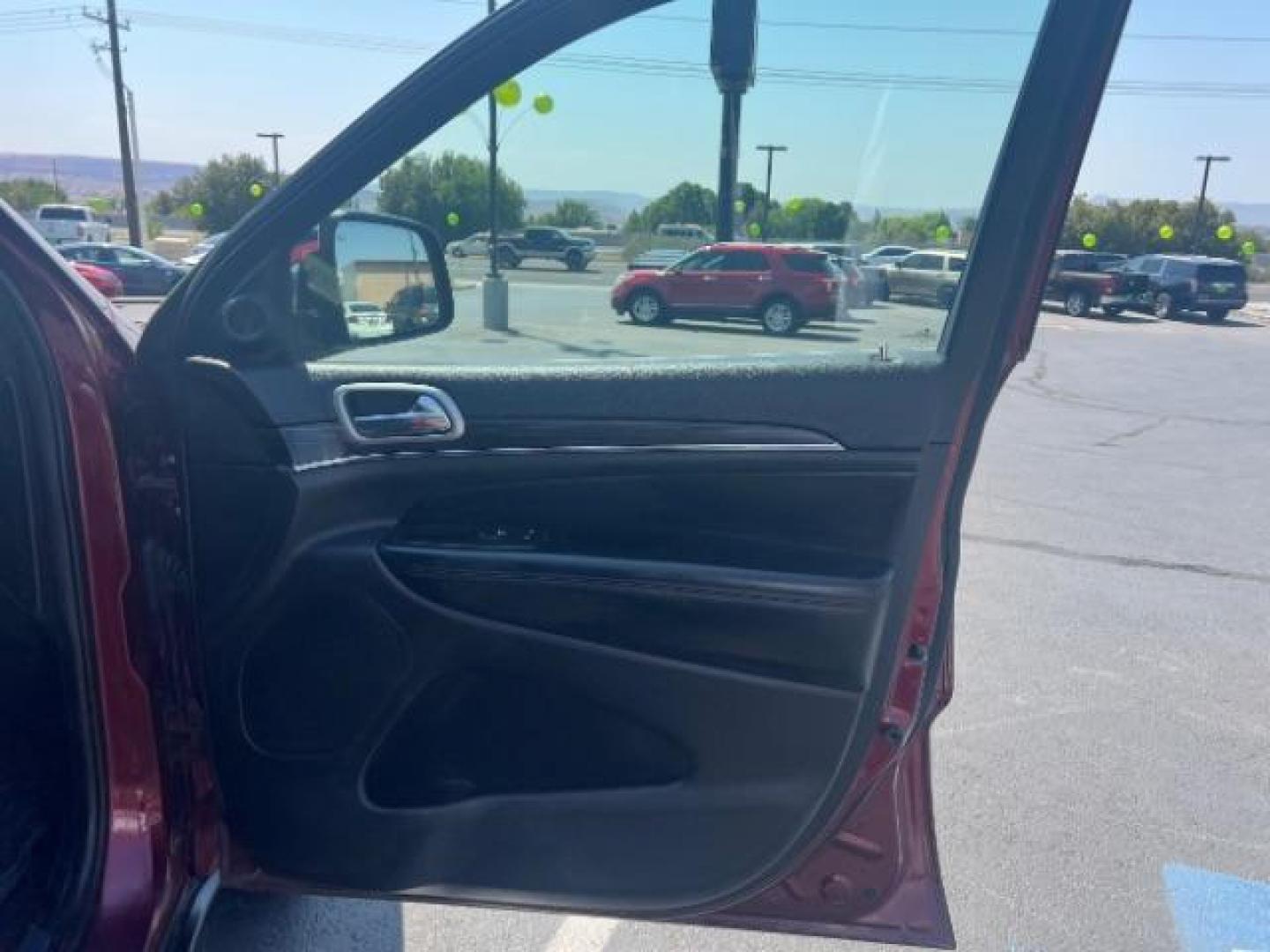 2019 Maroon /Black Leather Interior Jeep Grand Cherokee Limited 4WD (1C4RJFBG0KC) with an 3.6L V6 DOHC 24V engine, 8-Speed Automatic transmission, located at 1865 East Red Hills Pkwy, St. George, 84770, (435) 628-0023, 37.120850, -113.543640 - We specialize in helping ALL people get the best financing available. No matter your credit score, good, bad or none we can get you an amazing rate. Had a bankruptcy, divorce, or repossessions? We give you the green light to get your credit back on the road. Low down and affordable payments that fit - Photo#29