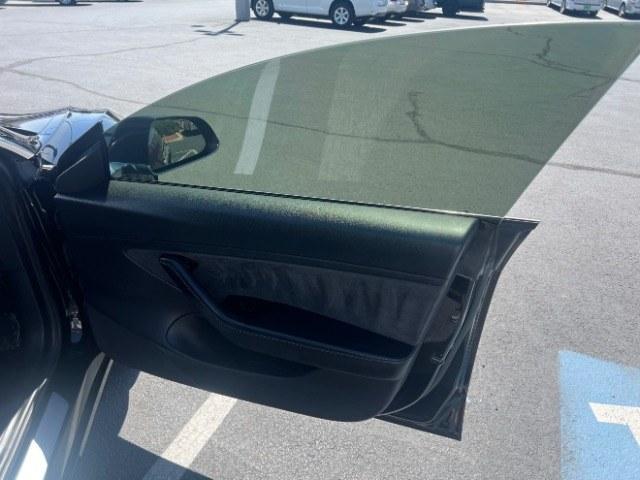 2019 Black /BLACK LEATHER Tesla Model 3 Long Range (5YJ3E1EB2KF) with an ELECTRIC engine, Electric transmission, located at 1865 East Red Hills Pkwy, St. George, 84770, (435) 628-0023, 37.120850, -113.543640 - Tesla Model 3 All Wheel Drive Long Range HW3 and 5 Seats, Great condition. Every Tesla we sell has had cabin air filter replaced, radiator cleaned, fluids topped AND comes with a mobile charging kit! Battery is healthy and gets 260 on full Charge.Recurrent Battery health report:Range Score: Good 8- Photo#27