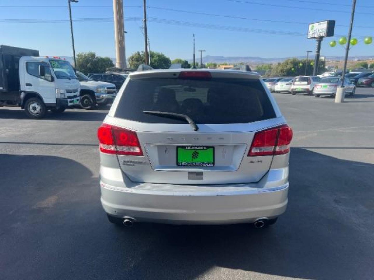 2011 Bright Silver Metall /Black Cloth Interior Dodge Journey Mainstreet AWD (3D4PH1FG3BT) with an 3.6L V6 DOHC 24V engine, 6-Speed Automatic transmission, located at 1865 East Red Hills Pkwy, St. George, 84770, (435) 628-0023, 37.120850, -113.543640 - This vehicle is a Mechanic Special. This means it will need some love. Runs a drives fine but has body damage, leaks or other mechanical issues. It did NOT pass our 50 point inspection. Get a great deal on a less than perfect car. These cars do NOT qualify for our in house financing. Cash and carry, - Photo#5