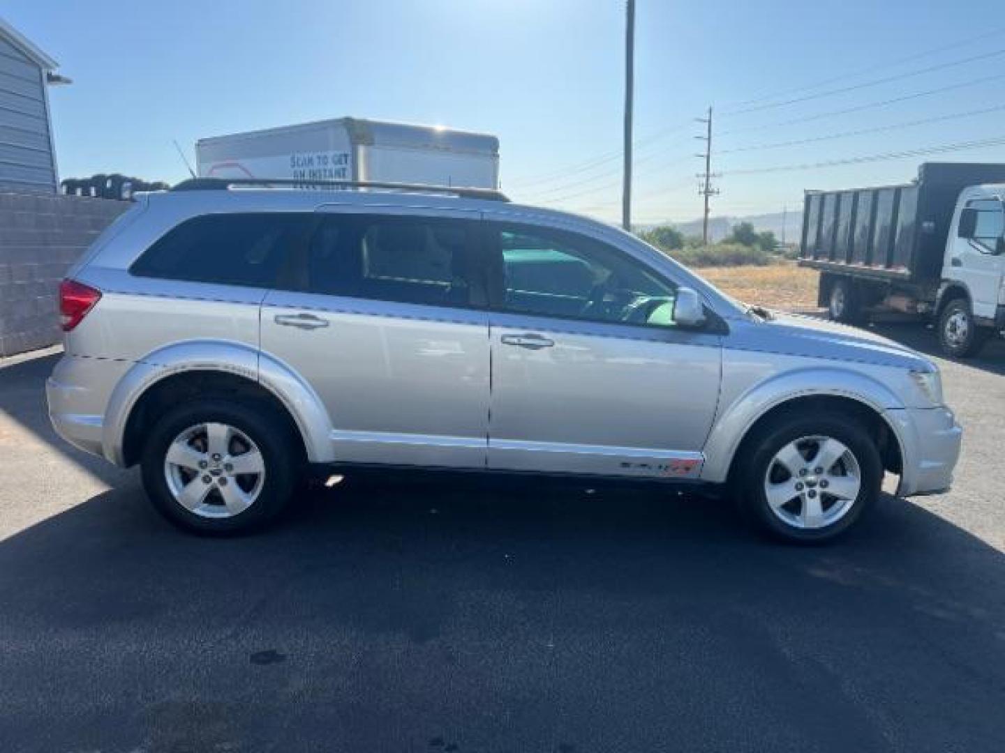 2011 Bright Silver Metall /Black Cloth Interior Dodge Journey Mainstreet AWD (3D4PH1FG3BT) with an 3.6L V6 DOHC 24V engine, 6-Speed Automatic transmission, located at 1865 East Red Hills Pkwy, St. George, 84770, (435) 628-0023, 37.120850, -113.543640 - This vehicle is a Mechanic Special. This means it will need some love. Runs a drives fine but has body damage, leaks or other mechanical issues. It did NOT pass our 50 point inspection. Get a great deal on a less than perfect car. These cars do NOT qualify for our in house financing. Cash and carry, - Photo#7