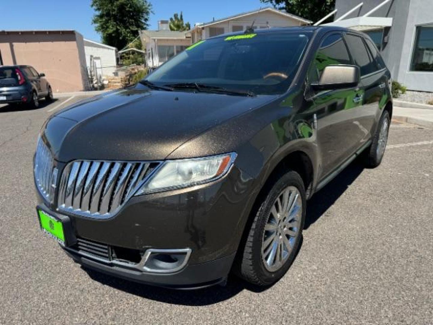 2011 Earth Metallic /Charcoal Black Leather Interior Lincoln MKX FWD (2LMDJ6JK0BB) with an 3.7L V6 DOHC 24V engine, 6-Speed Automatic transmission, located at 940 North Main Street, Cedar City, UT, 84720, (435) 628-0023, 37.692936, -113.061897 - We specialize in helping ALL people get the best financing available. No matter your credit score, good, bad or none we can get you an amazing rate. Had a bankruptcy, divorce, or repossessions? We give you the green light to get your credit back on the road. Low down and affordable payments that fit - Photo#2
