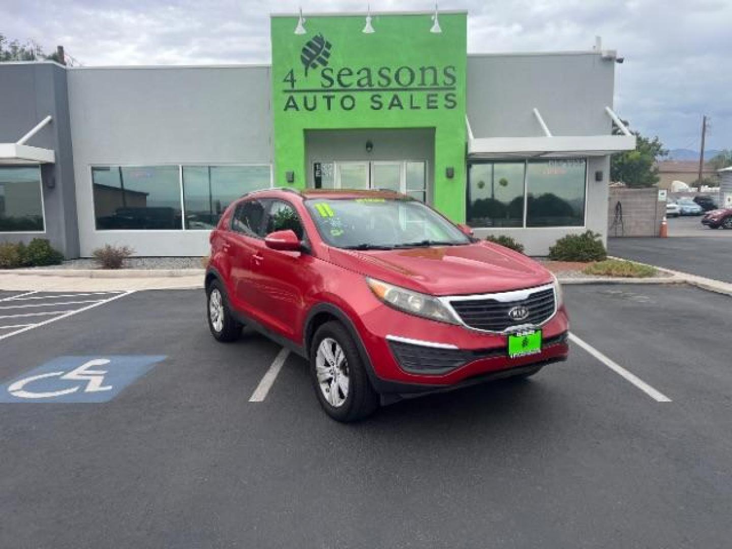 2011 Signal Red Metallic /Alpine Gray Cloth In Kia Sportage LX FWD (KNDPB3A27B7) with an 2.4L V6 DOHC 24V engine, 6-Speed Automatic transmission, located at 940 North Main Street, Cedar City, UT, 84720, (435) 628-0023, 37.692936, -113.061897 - We specialize in helping ALL people get the best financing available. No matter your credit score, good, bad or none we can get you an amazing rate. Had a bankruptcy, divorce, or repossessions? We give you the green light to get your credit back on the road. Low down and affordable payments that fit - Photo#0