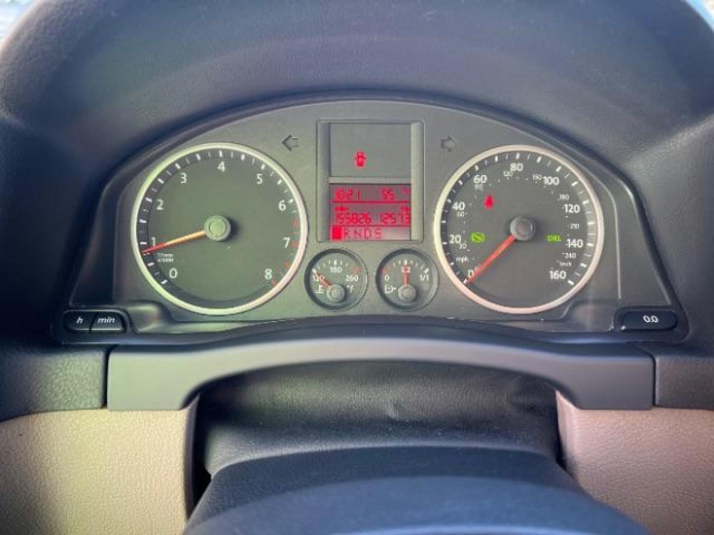 2009 Alpine Gray /Charcoal Cloth Interior Volkswagen Tiguan SE (WVGAV75N39W) with an 2.0L L4 DOHC 16V TUR engine, 6-Speed Automatic transmission, located at 1865 East Red Hills Pkwy, St. George, 84770, (435) 628-0023, 37.120850, -113.543640 - We specialize in helping ALL people get the best financing available. No matter your credit score, good, bad or none we can get you an amazing rate. Had a bankruptcy, divorce, or repossessions? We give you the green light to get your credit back on the road. Low down and affordable payments that fit - Photo#16