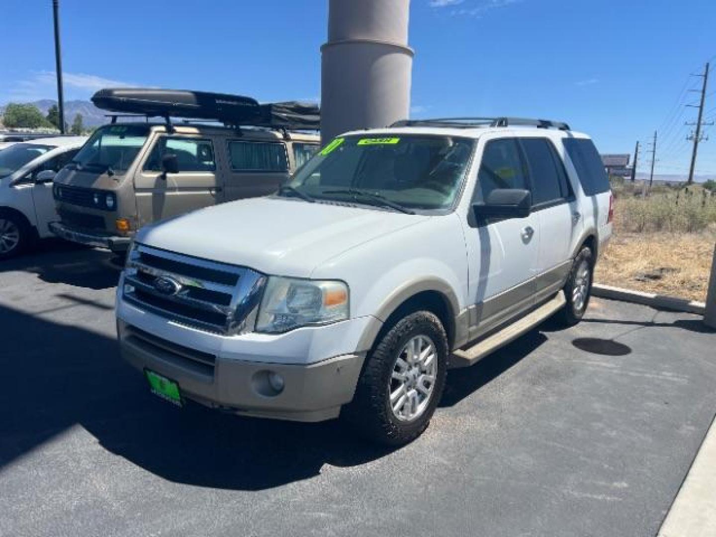 2010 Oxford White /Camel Leather Interi Ford Expedition Eddie Bauer 4WD (1FMJU1J58AE) with an 5.4L V8 SOHC 16V FFV engine, 6-Speed Automatic transmission, located at 1865 East Red Hills Pkwy, St. George, 84770, (435) 628-0023, 37.120850, -113.543640 - This vehicle is a Mechanic Special. This means it will need some love. Runs a drives fine but has body damage, leaks or other mechanical issues. It did NOT pass our 50 point inspection. Get a great deal on a less than perfect car. These cars do NOT qualify for our in house financing. Cash and carry, - Photo#2