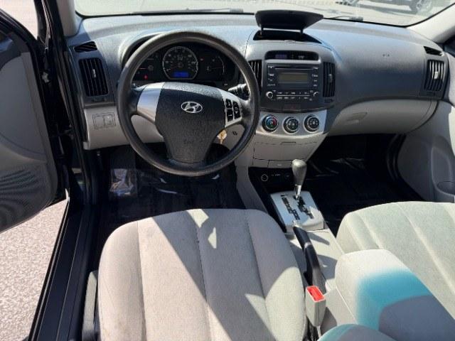 2010 Ebony Black /Gray Cloth Interior Hyundai Elantra SE (KMHDU4AD3AU) with an 2.0L L4 DOHC 16V engine, 4-Speed Automatic transmission, located at 1865 East Red Hills Pkwy, St. George, 84770, (435) 628-0023, 37.120850, -113.543640 - We specialize in helping ALL people get the best financing available. No matter your credit score, good, bad or none we can get you an amazing rate. Had a bankruptcy, divorce, or repossessions? We give you the green light to get your credit back on the road. Low down and affordable payments that fit- Photo#12