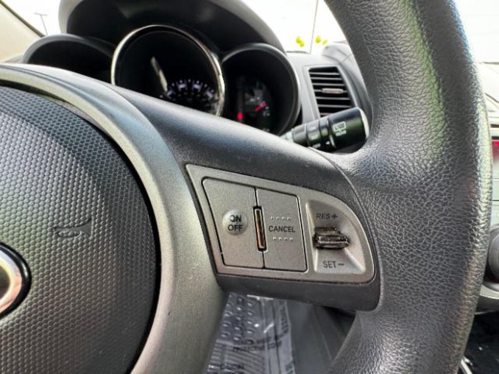 2011 Bright Silver Metall /Black Cloth Interior Kia Soul + (KNDJT2A22B7) with an 2.0L L4 DOHC 16V engine, 5-Speed Manual transmission, located at 1865 East Red Hills Pkwy, St. George, 84770, (435) 628-0023, 37.120850, -113.543640 - Photo #21