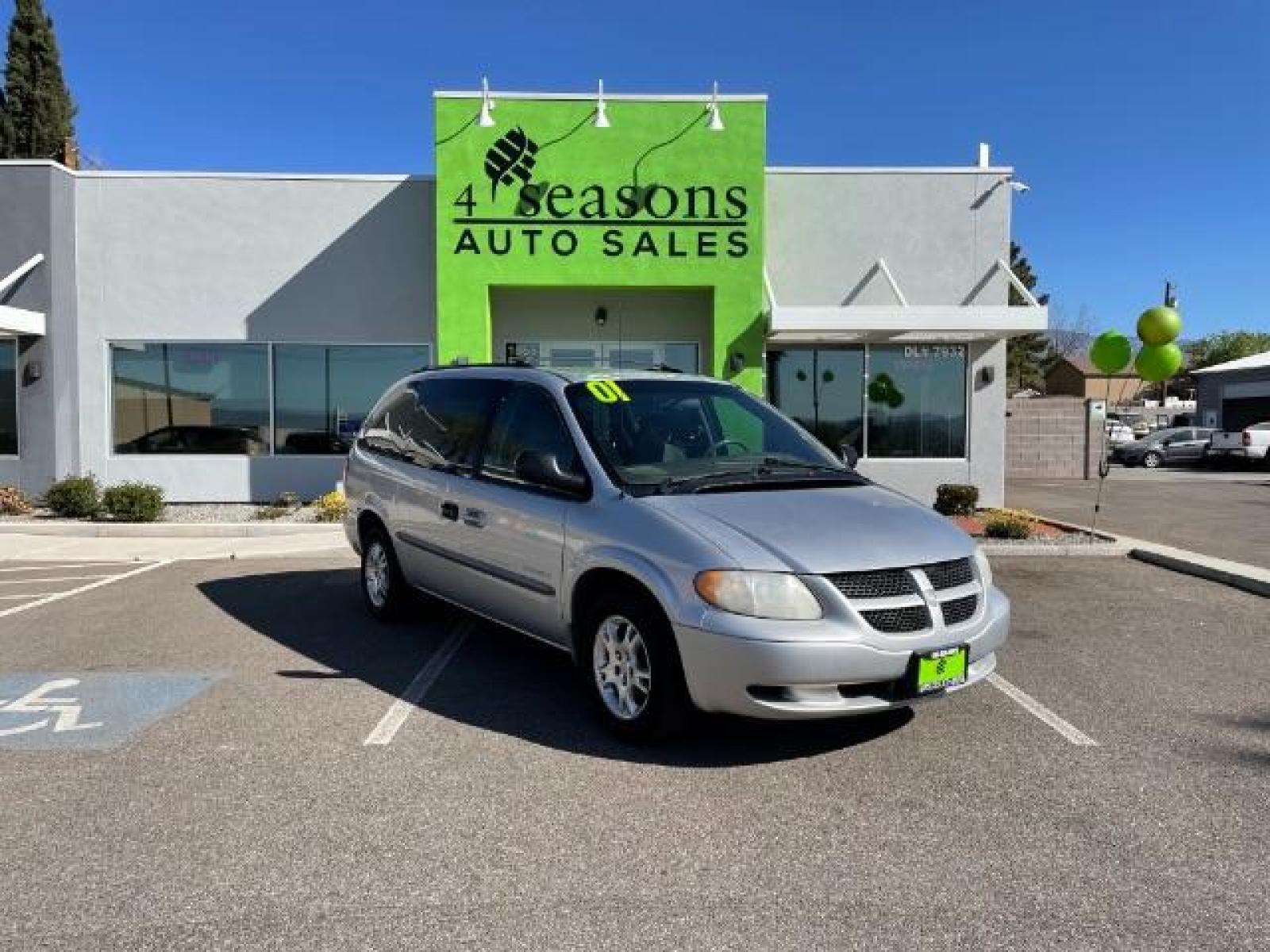 2001 Bright Silver Metallic Clearcoat Dodge Grand Caravan EX (2B4GP74L11R) with an 3.8L V6 OHV 12V engine, 4-Speed Automatic transmission, located at 1865 East Red Hills Pkwy, St. George, 84770, (435) 628-0023, 37.120850, -113.543640 - We specialize in helping ALL people get the best financing available. No matter your credit score, good, bad or none we can get you an amazing rate. Had a bankruptcy, divorce, or repossessions? We give you the green light to get your credit back on the road. Low down and affordable payments that fit - Photo #0