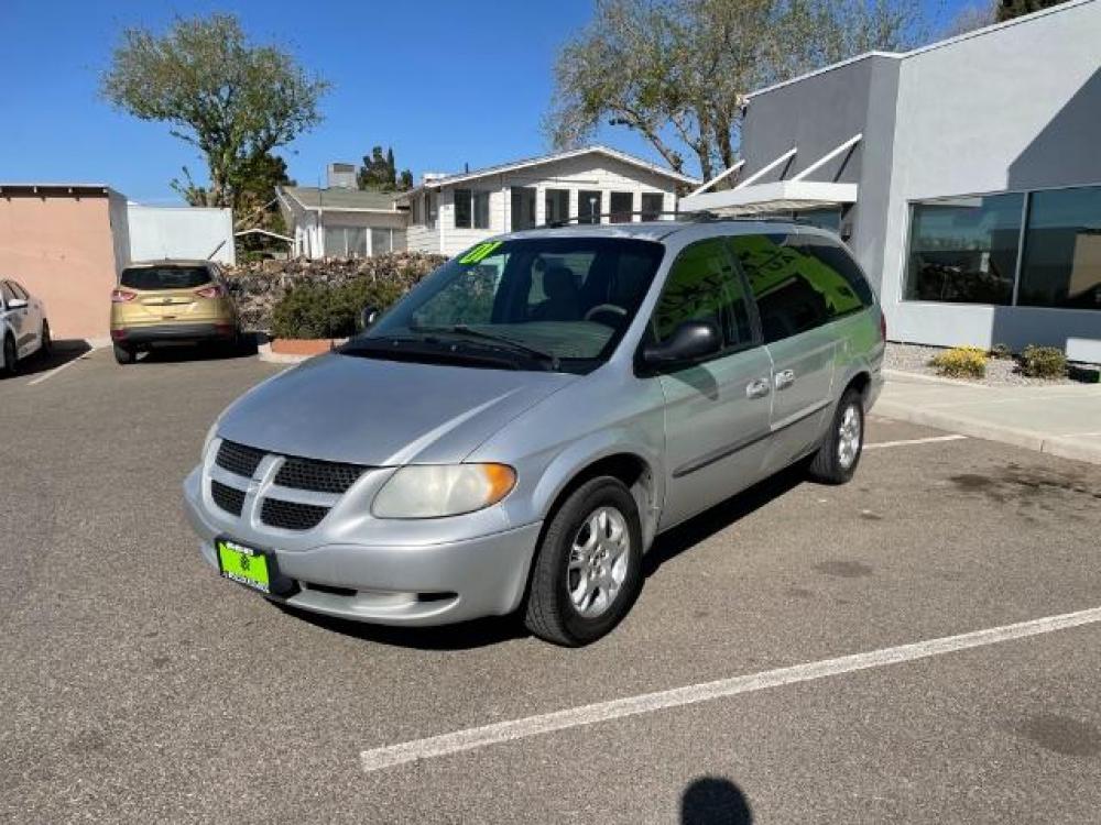 2001 Bright Silver Metallic Clearcoat Dodge Grand Caravan EX (2B4GP74L11R) with an 3.8L V6 OHV 12V engine, 4-Speed Automatic transmission, located at 1865 East Red Hills Pkwy, St. George, 84770, (435) 628-0023, 37.120850, -113.543640 - Photo #2