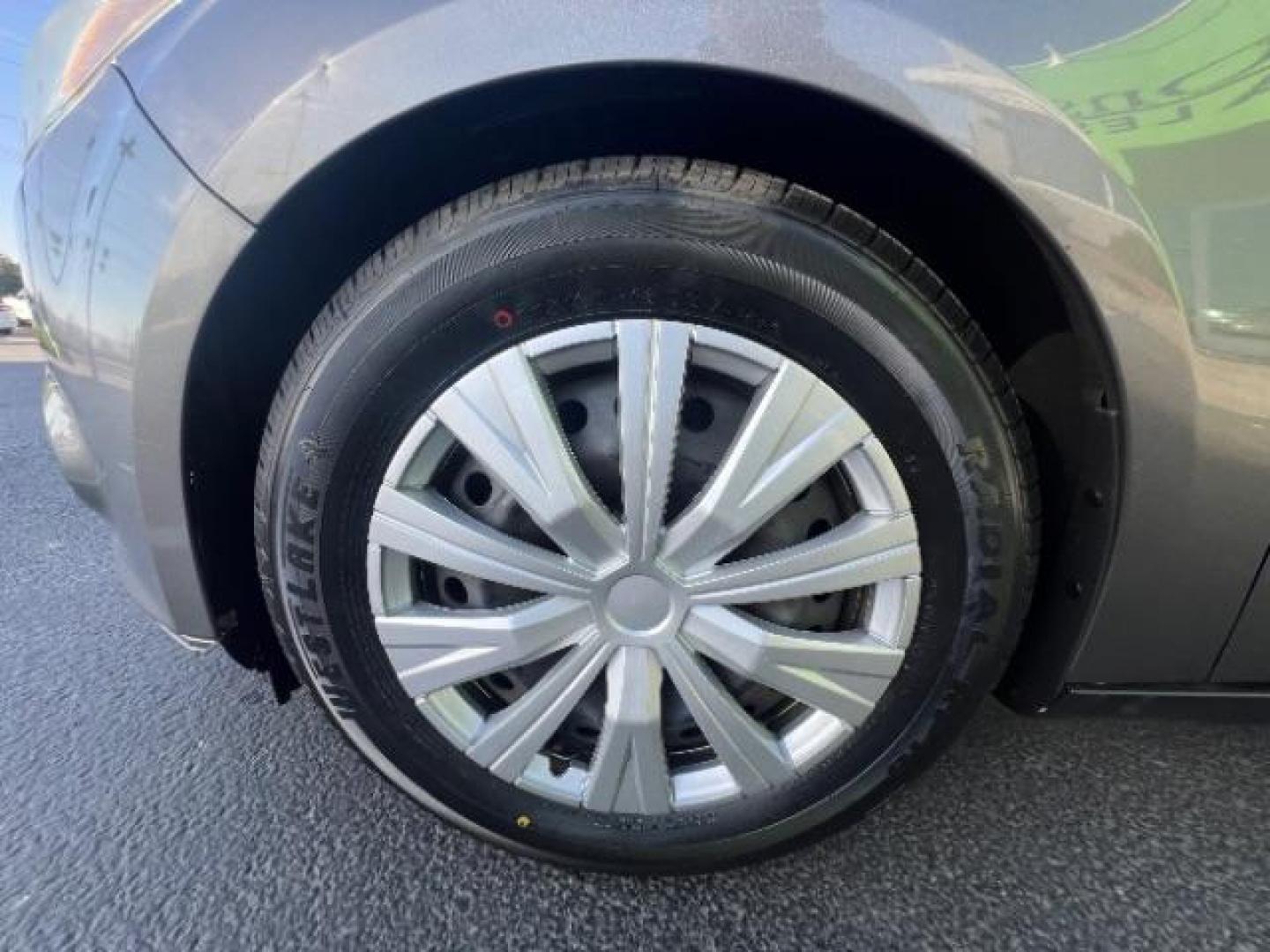 2012 Sterling Grey Metall /Charcoal Black/Metal Ford Focus SE (1FAHP3K24CL) with an 2.0L L4 DOHC 16V engine, 6-Speed Automatic transmission, located at 940 North Main Street, Cedar City, UT, 84720, (435) 628-0023, 37.692936, -113.061897 - We specialize in helping ALL people get the best financing available. No matter your credit score, good, bad or none we can get you an amazing rate. Had a bankruptcy, divorce, or repossessions? We give you the green light to get your credit back on the road. Low down and affordable payments that fit - Photo#11