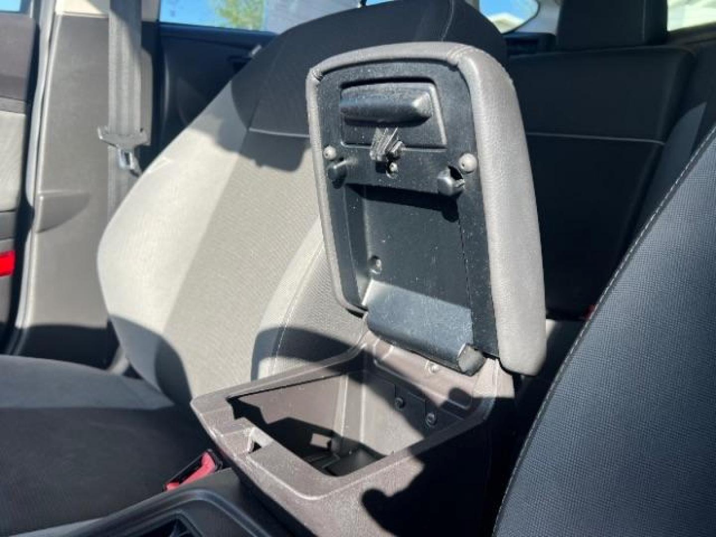 2012 Sterling Grey Metall /Charcoal Black/Metal Ford Focus SE (1FAHP3K24CL) with an 2.0L L4 DOHC 16V engine, 6-Speed Automatic transmission, located at 940 North Main Street, Cedar City, UT, 84720, (435) 628-0023, 37.692936, -113.061897 - We specialize in helping ALL people get the best financing available. No matter your credit score, good, bad or none we can get you an amazing rate. Had a bankruptcy, divorce, or repossessions? We give you the green light to get your credit back on the road. Low down and affordable payments that fit - Photo#20