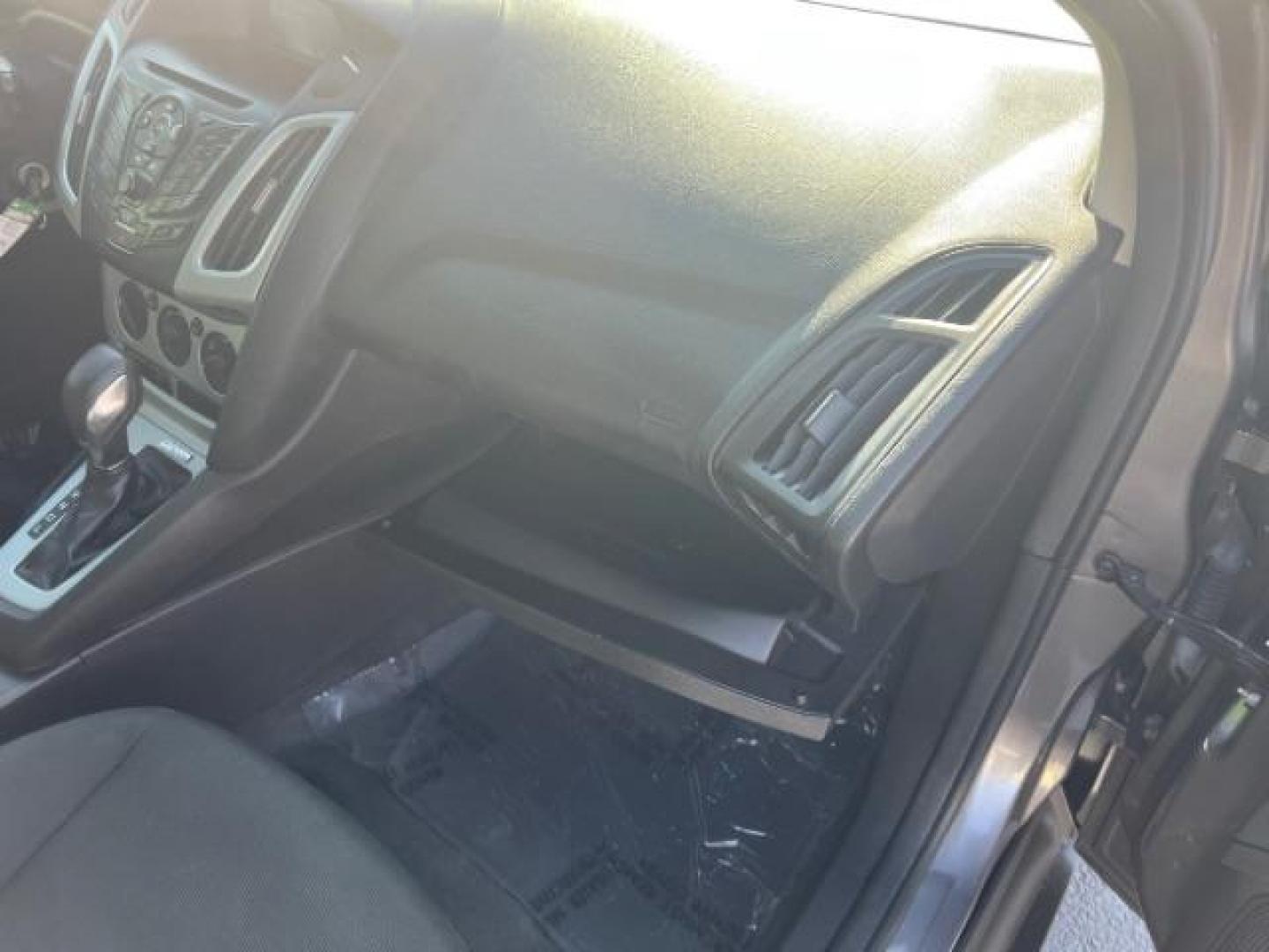2012 Sterling Grey Metall /Charcoal Black/Metal Ford Focus SE (1FAHP3K24CL) with an 2.0L L4 DOHC 16V engine, 6-Speed Automatic transmission, located at 940 North Main Street, Cedar City, UT, 84720, (435) 628-0023, 37.692936, -113.061897 - We specialize in helping ALL people get the best financing available. No matter your credit score, good, bad or none we can get you an amazing rate. Had a bankruptcy, divorce, or repossessions? We give you the green light to get your credit back on the road. Low down and affordable payments that fit - Photo#30