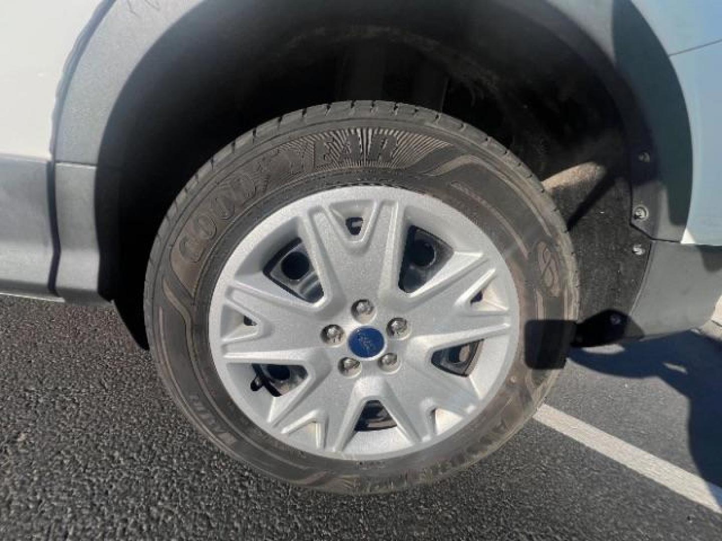 2015 Oxford White /Charcoal Black Ford Escape S FWD (1FMCU0F75FU) with an 2.5L L4 DOHC 16V engine, 6-Speed Automatic transmission, located at 1865 East Red Hills Pkwy, St. George, 84770, (435) 628-0023, 37.120850, -113.543640 - We specialize in helping ALL people get the best financing available. No matter your credit score, good, bad or none we can get you an amazing rate. Had a bankruptcy, divorce, or repossessions? We give you the green light to get your credit back on the road. Low down and affordable payments that fit - Photo#8