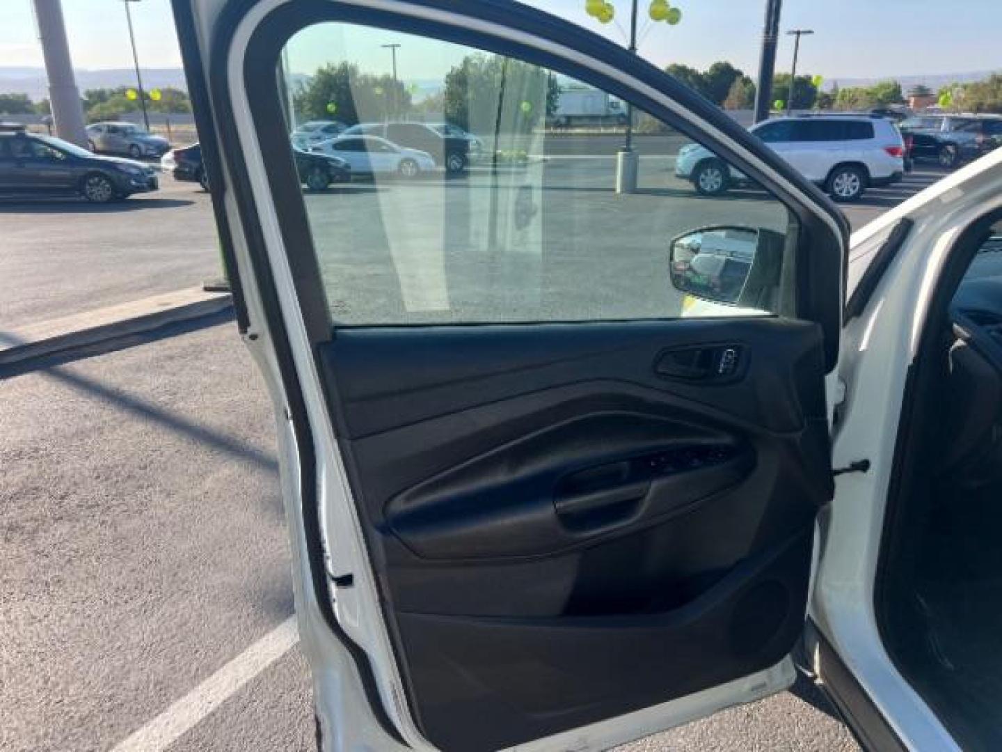 2015 Oxford White /Charcoal Black Ford Escape S FWD (1FMCU0F75FU) with an 2.5L L4 DOHC 16V engine, 6-Speed Automatic transmission, located at 1865 East Red Hills Pkwy, St. George, 84770, (435) 628-0023, 37.120850, -113.543640 - We specialize in helping ALL people get the best financing available. No matter your credit score, good, bad or none we can get you an amazing rate. Had a bankruptcy, divorce, or repossessions? We give you the green light to get your credit back on the road. Low down and affordable payments that fit - Photo#12