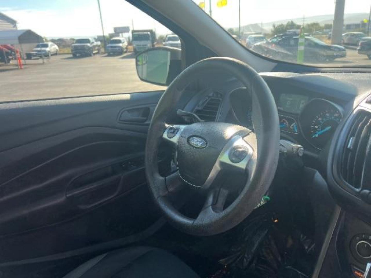 2015 Oxford White /Charcoal Black Ford Escape S FWD (1FMCU0F75FU) with an 2.5L L4 DOHC 16V engine, 6-Speed Automatic transmission, located at 1865 East Red Hills Pkwy, St. George, 84770, (435) 628-0023, 37.120850, -113.543640 - We specialize in helping ALL people get the best financing available. No matter your credit score, good, bad or none we can get you an amazing rate. Had a bankruptcy, divorce, or repossessions? We give you the green light to get your credit back on the road. Low down and affordable payments that fit - Photo#29