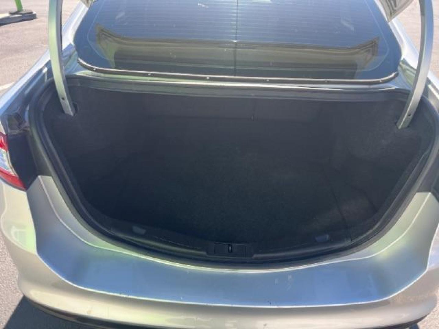 2016 Silver /Charcoal Black, clot Ford Fusion SE (3FA6P0HD0GR) with an 1.5L L4 DOHC 16V engine, 6-Speed Automatic transmission, located at 940 North Main Street, Cedar City, UT, 84720, (435) 628-0023, 37.692936, -113.061897 - We specialize in helping ALL people get the best financing available. No matter your credit score, good, bad or none we can get you an amazing rate. Had a bankruptcy, divorce, or repossessions? We give you the green light to get your credit back on the road. Low down and affordable payments that fit - Photo#24