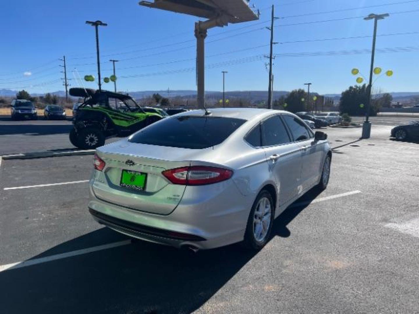 2016 Silver /Charcoal Black, clot Ford Fusion SE (3FA6P0HD0GR) with an 1.5L L4 DOHC 16V engine, 6-Speed Automatic transmission, located at 940 North Main Street, Cedar City, UT, 84720, (435) 628-0023, 37.692936, -113.061897 - We specialize in helping ALL people get the best financing available. No matter your credit score, good, bad or none we can get you an amazing rate. Had a bankruptcy, divorce, or repossessions? We give you the green light to get your credit back on the road. Low down and affordable payments that fit - Photo#6