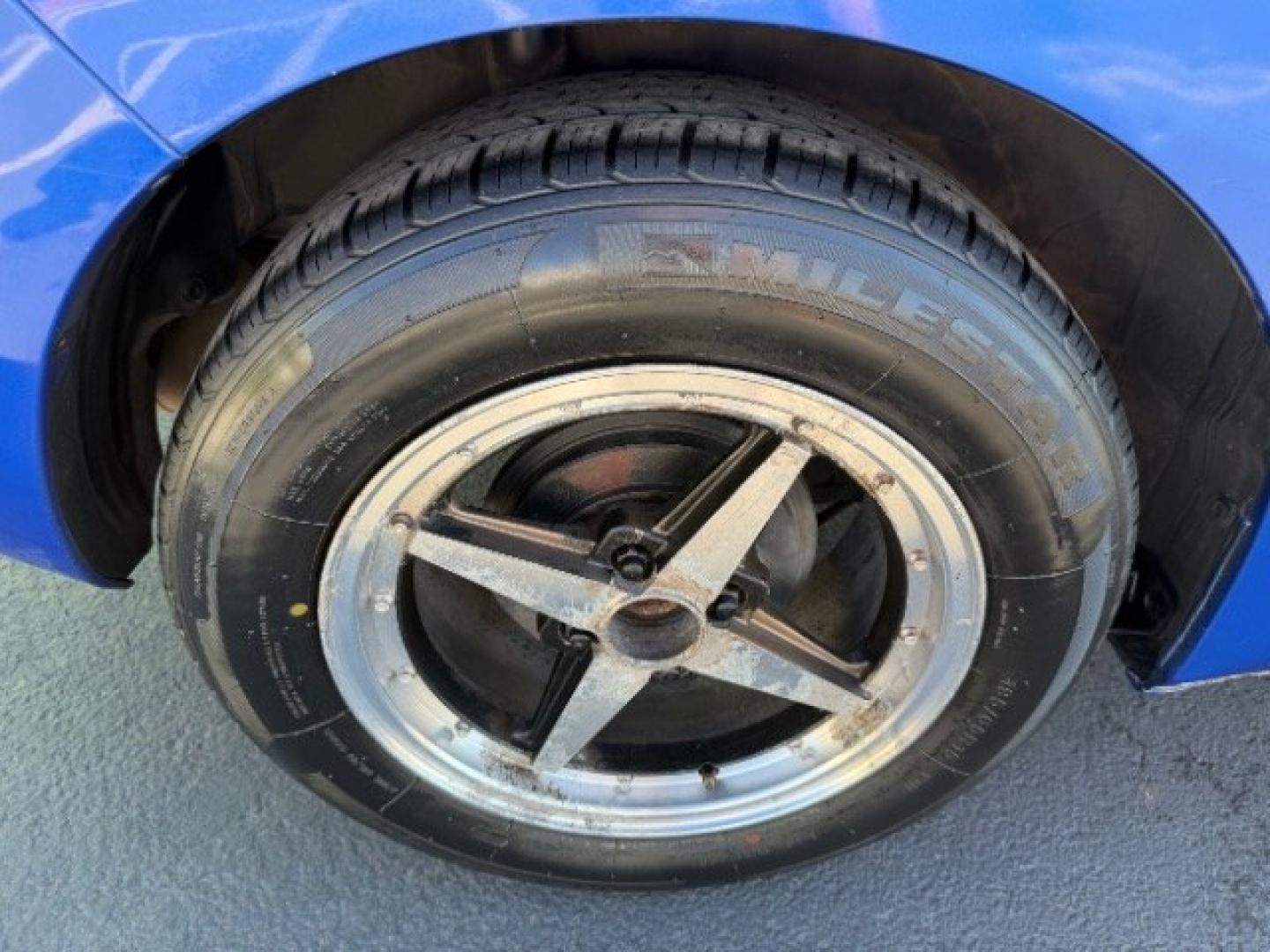 2015 Aegean Blue Metallic /Black Honda Fit LX 6-Spd MT (3HGGK5G59FM) with an 1.5L L4 SOHC 16V engine, 6-Speed Manual transmission, located at 1865 East Red Hills Pkwy, St. George, 84770, (435) 628-0023, 37.120850, -113.543640 - We specialize in helping ALL people get the best financing available. No matter your credit score, good, bad or none we can get you an amazing rate. Had a bankruptcy, divorce, or repossessions? We give you the green light to get your credit back on the road. Low down and affordable payments that fit- Photo#7