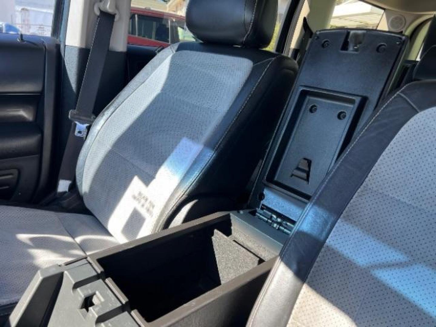 2011 Tuxedo Black Metalli /Charcoal Black Leath Ford Flex Limited FWD (2FMGK5DC8BB) with an 3.5L V6 DOHC 24V engine, 6-Speed Automatic Ov transmission, located at 940 North Main Street, Cedar City, UT, 84720, (435) 628-0023, 37.692936, -113.061897 - Photo#18