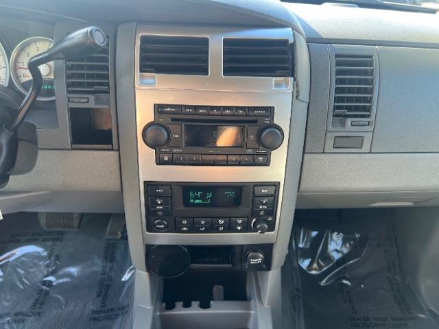 2004 Flame Red /Dark Khaki/Light Graystone Leather Interior Dodge Durango Limited 2WD (1D8HD58D14F) with an 5.7L V8 OHV 16V engine, 5-Speed Automatic transmission, located at 1865 East Red Hills Pkwy, St. George, 84770, (435) 628-0023, 37.120850, -113.543640 - We specialize in helping ALL people get the best financing available. No matter your credit score, good, bad or none we can get you an amazing rate. Had a bankruptcy, divorce, or repossessions? We give you the green light to get your credit back on the road. Low down and affordable payments that fit - Photo#17
