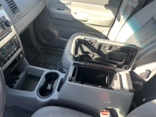 2004 Flame Red /Dark Khaki/Light Graystone Leather Interior Dodge Durango Limited 2WD (1D8HD58D14F) with an 5.7L V8 OHV 16V engine, 5-Speed Automatic transmission, located at 1865 East Red Hills Pkwy, St. George, 84770, (435) 628-0023, 37.120850, -113.543640 - We specialize in helping ALL people get the best financing available. No matter your credit score, good, bad or none we can get you an amazing rate. Had a bankruptcy, divorce, or repossessions? We give you the green light to get your credit back on the road. Low down and affordable payments that fit - Photo#18