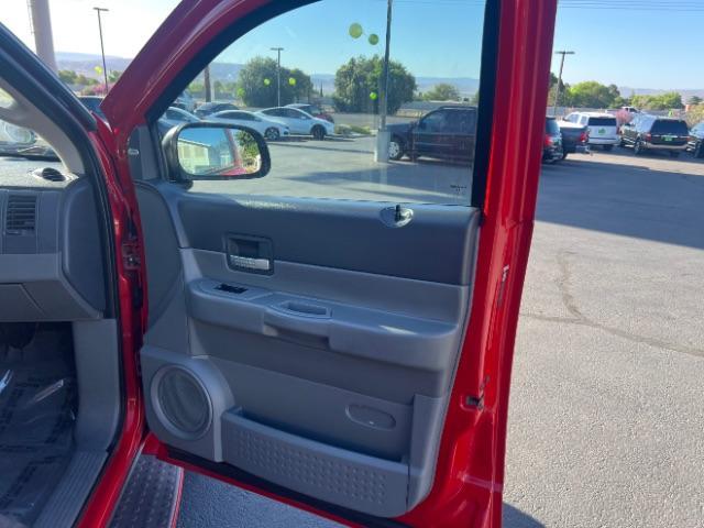 2004 Flame Red /Dark Khaki/Light Graystone Leather Interior Dodge Durango Limited 2WD (1D8HD58D14F) with an 5.7L V8 OHV 16V engine, 5-Speed Automatic transmission, located at 1865 East Red Hills Pkwy, St. George, 84770, (435) 628-0023, 37.120850, -113.543640 - We specialize in helping ALL people get the best financing available. No matter your credit score, good, bad or none we can get you an amazing rate. Had a bankruptcy, divorce, or repossessions? We give you the green light to get your credit back on the road. Low down and affordable payments that fit - Photo#28