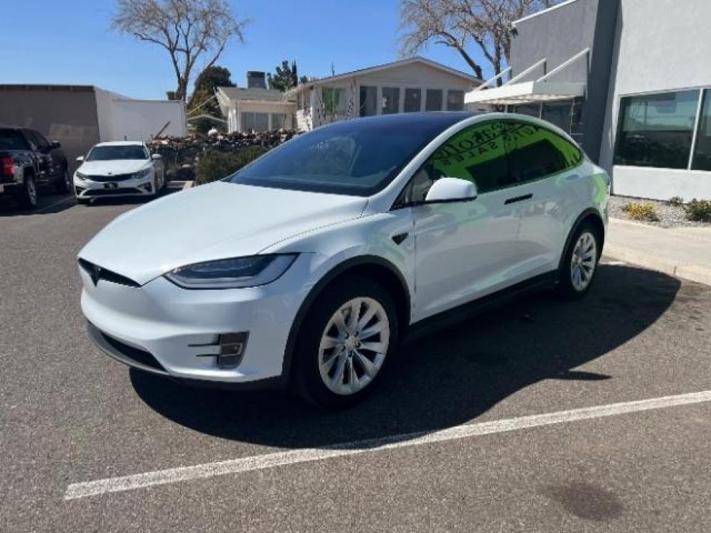 2019 Pearl White Multi-Coat /All Black, leatherette Tesla Model X Standard Range (5YJXCAE21KF) with an ELECTRIC engine, 1-Speed Automatic transmission, located at 1865 East Red Hills Pkwy, St. George, 84770, (435) 628-0023, 37.120850, -113.543640 - Photo #6