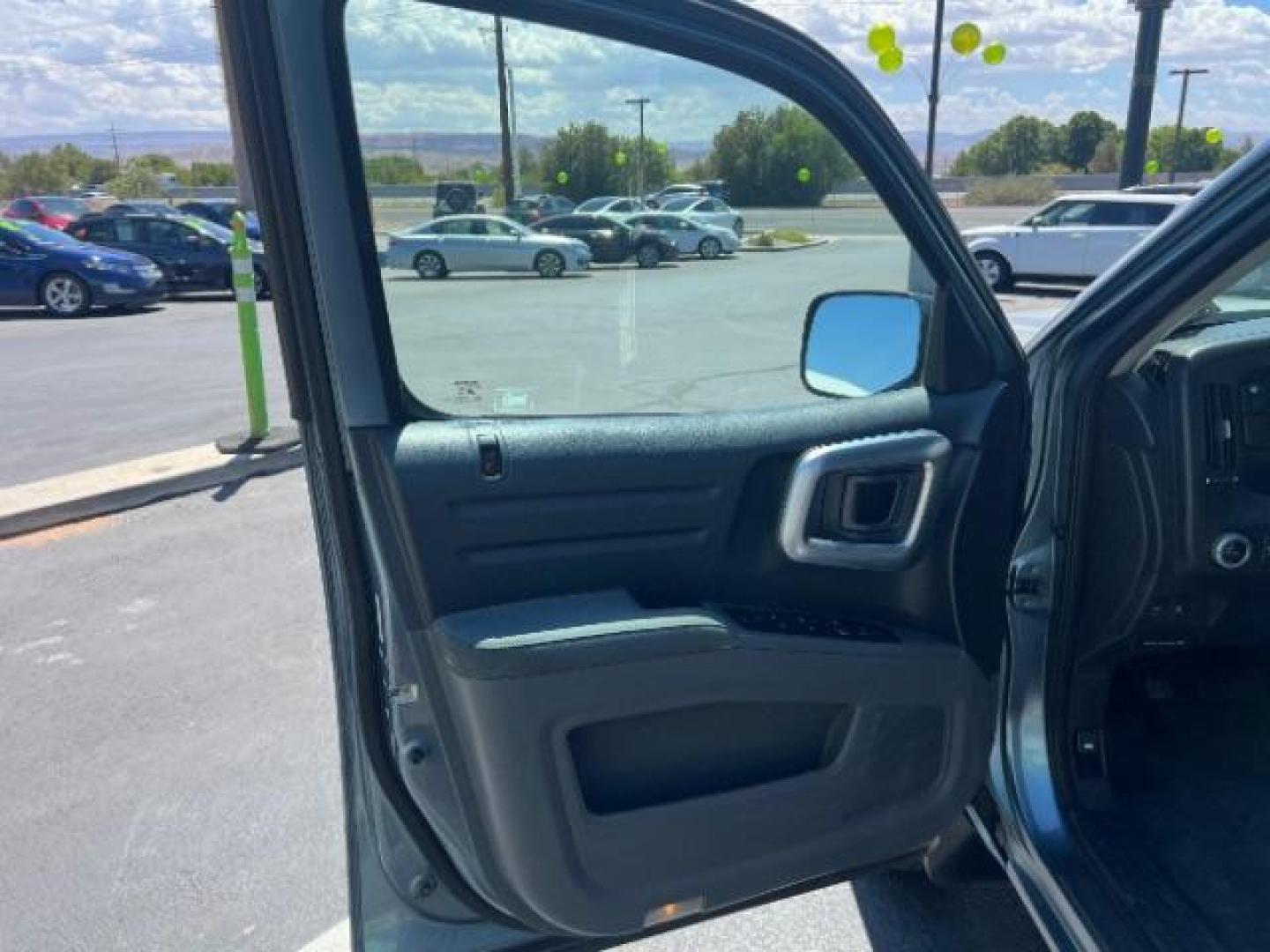 2008 Steel Blue Metallic /Gray Cloth Interior Honda Ridgeline RTX (2HJYK16368H) with an 3.5L V6 SOHC 24V engine, 5-Speed Automatic transmission, located at 940 North Main Street, Cedar City, UT, 84720, (435) 628-0023, 37.692936, -113.061897 - We specialize in helping ALL people get the best financing available. No matter your credit score, good, bad or none we can get you an amazing rate. Had a bankruptcy, divorce, or repossessions? We give you the green light to get your credit back on the road. Low down and affordable payments that fit - Photo#12