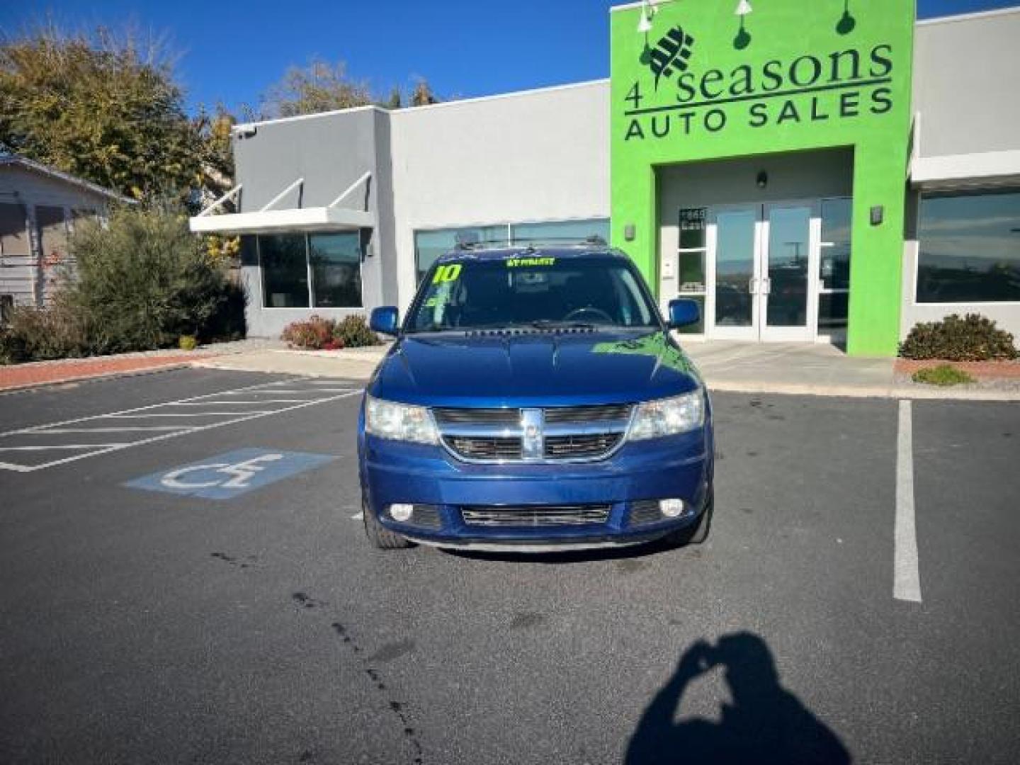 2010 Deep Water Blue /Dark Slate Gray Cloth Interior Dodge Journey SXT (3D4PG5FV7AT) with an 3.5L V6 SOHC 24V engine, 6-Speed Automatic transmission, located at 1865 East Red Hills Pkwy, St. George, 84770, (435) 628-0023, 37.120850, -113.543640 - We specialize in helping ALL people get the best financing available. No matter your credit score, good, bad or none we can get you an amazing rate. Had a bankruptcy, divorce, or repossessions? We give you the green light to get your credit back on the road. Low down and affordable payments that fit - Photo#1