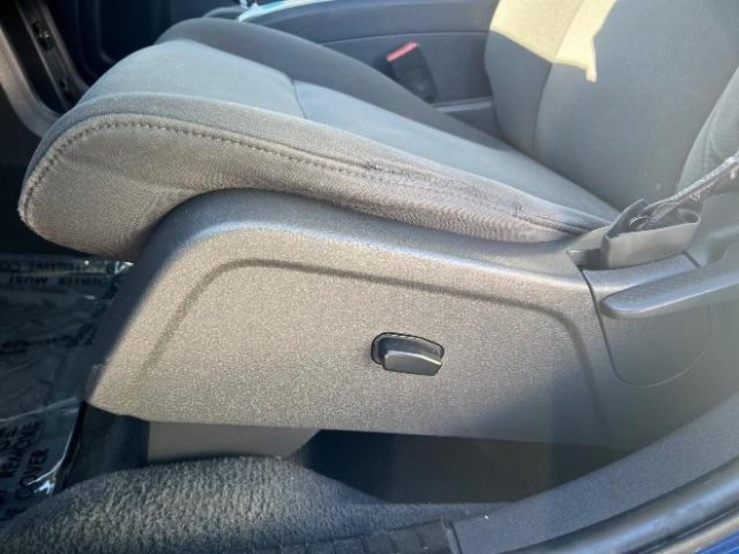 2010 Deep Water Blue /Dark Slate Gray Cloth Interior Dodge Journey SXT (3D4PG5FV7AT) with an 3.5L V6 SOHC 24V engine, 6-Speed Automatic transmission, located at 1865 East Red Hills Pkwy, St. George, 84770, (435) 628-0023, 37.120850, -113.543640 - We specialize in helping ALL people get the best financing available. No matter your credit score, good, bad or none we can get you an amazing rate. Had a bankruptcy, divorce, or repossessions? We give you the green light to get your credit back on the road. Low down and affordable payments that fit - Photo#13