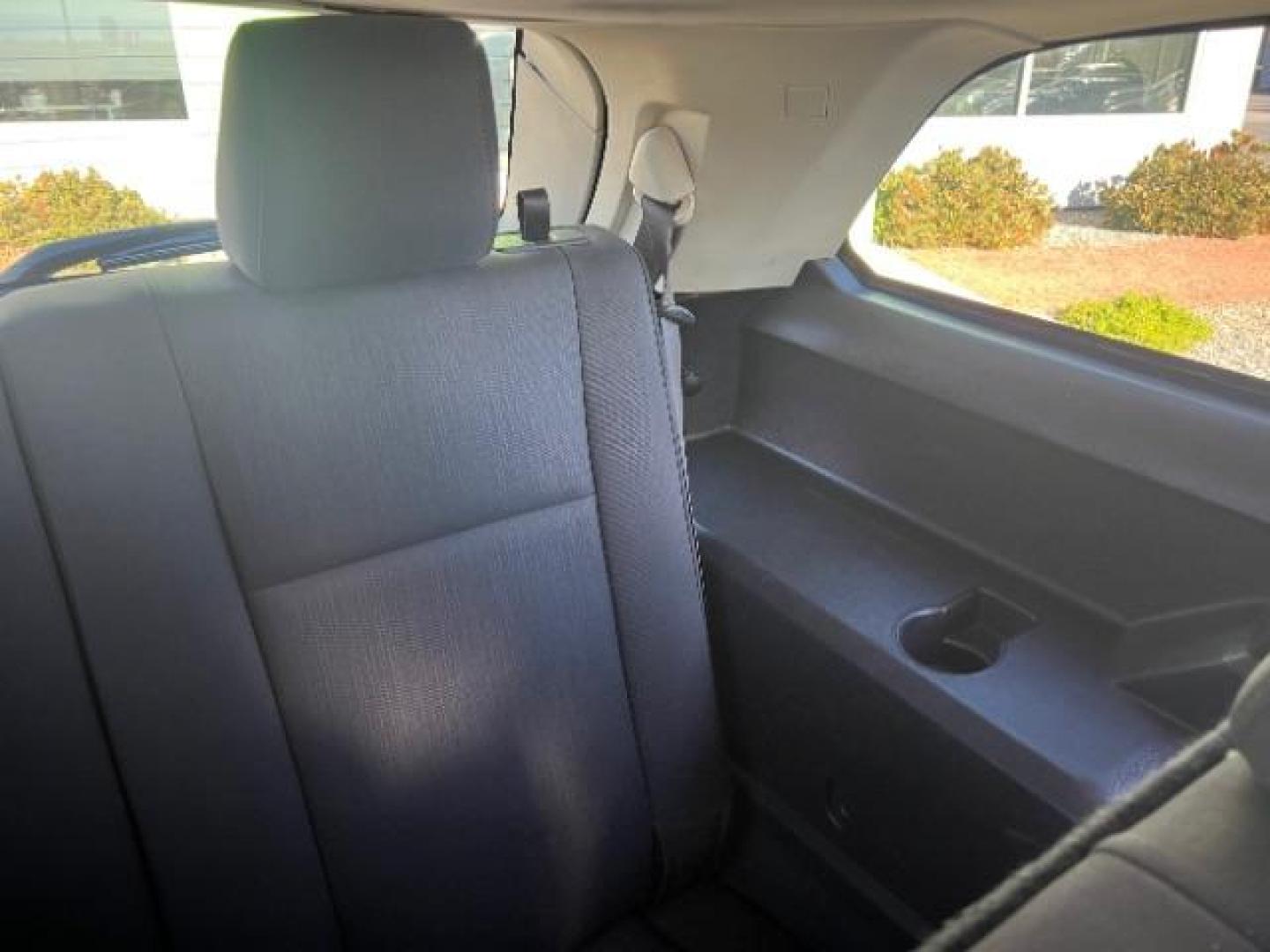 2010 Deep Water Blue /Dark Slate Gray Cloth Interior Dodge Journey SXT (3D4PG5FV7AT) with an 3.5L V6 SOHC 24V engine, 6-Speed Automatic transmission, located at 1865 East Red Hills Pkwy, St. George, 84770, (435) 628-0023, 37.120850, -113.543640 - We specialize in helping ALL people get the best financing available. No matter your credit score, good, bad or none we can get you an amazing rate. Had a bankruptcy, divorce, or repossessions? We give you the green light to get your credit back on the road. Low down and affordable payments that fit - Photo#26