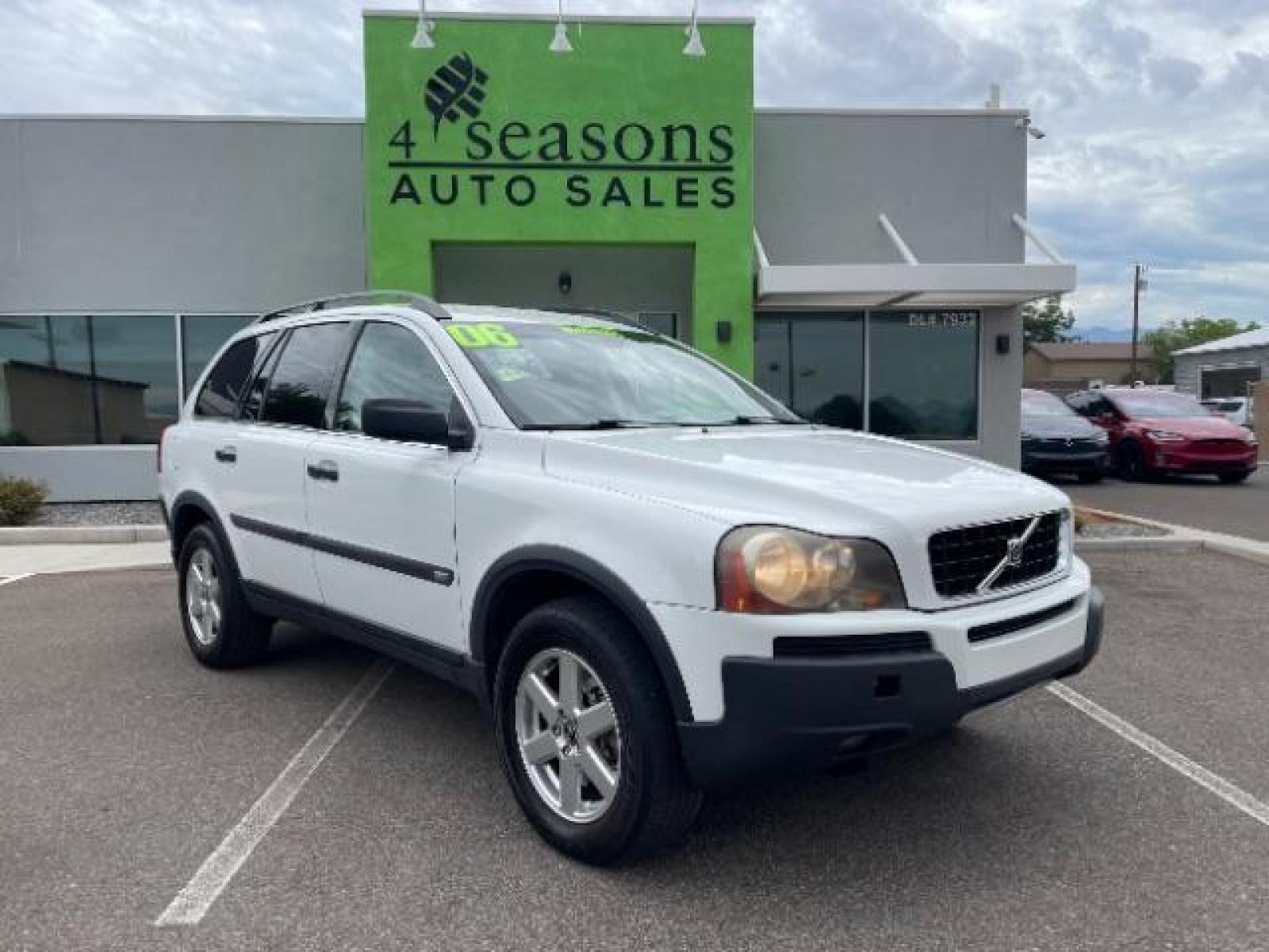 2006 Ice White /Graphite Cloth/Vinyl Volvo XC90 2.5T (YV4CN592961) with an 2.5L L5 DOHC 20V TUR engine, 5-Speed Automatic transmission, located at 1865 East Red Hills Pkwy, St. George, 84770, (435) 628-0023, 37.120850, -113.543640 - We specialize in helping ALL people get the best financing available. No matter your credit score, good, bad or none we can get you an amazing rate. Had a bankruptcy, divorce, or repossessions? We give you the green light to get your credit back on the road. Low down and affordable payments that fit - Photo #0