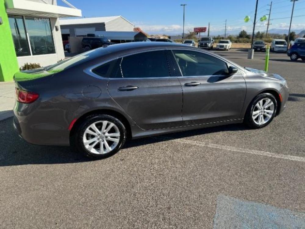 2015 Granite Crystal Met CC Chrysler 200 Limited (1C3CCCAB5FN) with an 2.4L L4 DOHC 16V engine, 9-Speed Automatic transmission, located at 1865 East Red Hills Pkwy, St. George, 84770, (435) 628-0023, 37.120850, -113.543640 - Photo #10