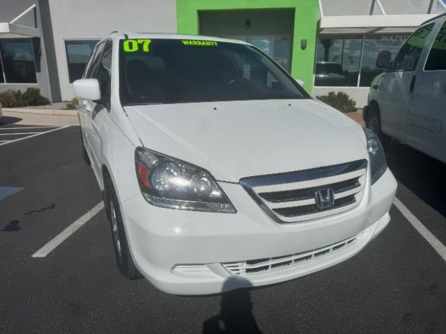 2007 Taffeta White /Ivory Leather Interior Honda Odyssey EX-L w/ DVD (5FNRL38717B) with an 3.5L V6 SOHC 24V engine, 5-Speed Automatic transmission, located at 1865 East Red Hills Pkwy, St. George, 84770, (435) 628-0023, 37.120850, -113.543640 - Photo#1