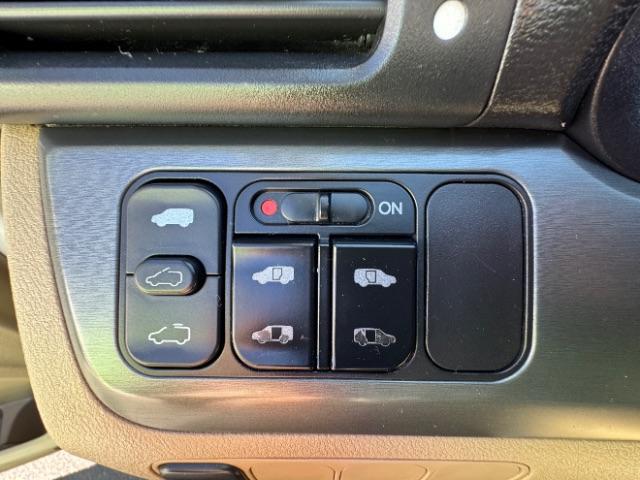 2007 Taffeta White /Ivory Leather Interior Honda Odyssey EX-L w/ DVD (5FNRL38717B) with an 3.5L V6 SOHC 24V engine, 5-Speed Automatic transmission, located at 1865 East Red Hills Pkwy, St. George, 84770, (435) 628-0023, 37.120850, -113.543640 - Photo#12