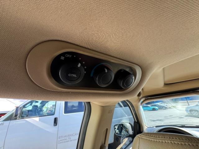 2007 Taffeta White /Ivory Leather Interior Honda Odyssey EX-L w/ DVD (5FNRL38717B) with an 3.5L V6 SOHC 24V engine, 5-Speed Automatic transmission, located at 1865 East Red Hills Pkwy, St. George, 84770, (435) 628-0023, 37.120850, -113.543640 - Photo#22