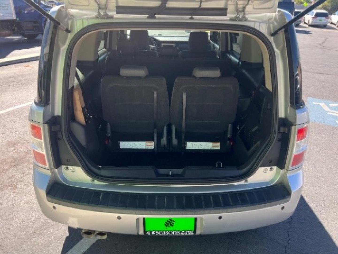 2011 Ingot Silver Metallic /Medium Light Stone Cloth Interior Ford Flex SE FWD (2FMGK5BC4BB) with an 3.5L V6 DOHC 24V engine, 6-Speed Automatic Overdrive transmission, located at 1865 East Red Hills Pkwy, St. George, 84770, (435) 628-0023, 37.120850, -113.543640 - Need three-row space on a budget? This Ingot Silver 2011 Ford Flex SE FWD brings a 3.5L V6, 6-speed automatic, and front-wheel drive - the unique Flex layout families still love around Southern Utah. We specialize in in-house financing and work with all credit types - good, fair, challenged, or reb- Photo#26