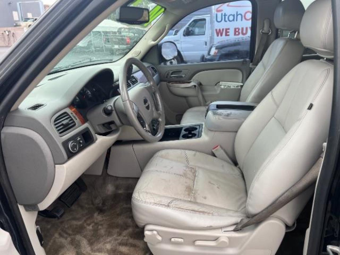 2014 Onyx Black /Light Titanium GMC Yukon XL SLT 1/2 Ton 2WD (1GKS1KE08ER) with an 5.3L V8 OHV 16V FFV engine, 6-Speed Automatic transmission, located at 1865 East Red Hills Pkwy, St. George, 84770, (435) 628-0023, 37.120850, -113.543640 - This vehicle is a Mechanic Special. This means it will need some love. Runs a drives fine but has body damage, leaks or other mechanical issues. It did NOT pass our 50 point inspection. Get a great deal on a less than perfect car. These cars do NOT qualify for our in house financing. Cash and carry, - Photo#9