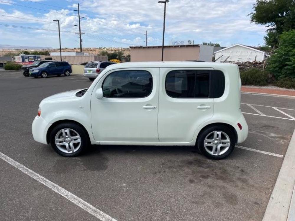 2011 White Pearl /Tan Cloth Interior Nissan cube 1.8 (JN8AZ2KR2BT) with an 1.8L L4 DOHC 16V engine, 6-Speed Manual transmission, located at 1865 East Red Hills Pkwy, St. George, 84770, (435) 628-0023, 37.120850, -113.543640 - We specialize in helping ALL people get the best financing available. No matter your credit score, good, bad or none we can get you an amazing rate. Had a bankruptcy, divorce, or repossessions? We give you the green light to get your credit back on the road. Low down and affordable payments that fit - Photo #4