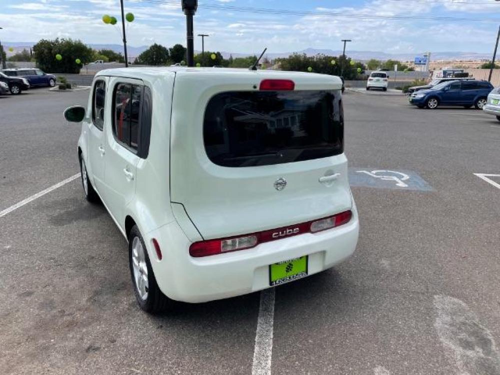 2011 White Pearl /Tan Cloth Interior Nissan cube 1.8 (JN8AZ2KR2BT) with an 1.8L L4 DOHC 16V engine, 6-Speed Manual transmission, located at 1865 East Red Hills Pkwy, St. George, 84770, (435) 628-0023, 37.120850, -113.543640 - We specialize in helping ALL people get the best financing available. No matter your credit score, good, bad or none we can get you an amazing rate. Had a bankruptcy, divorce, or repossessions? We give you the green light to get your credit back on the road. Low down and affordable payments that fit - Photo #7