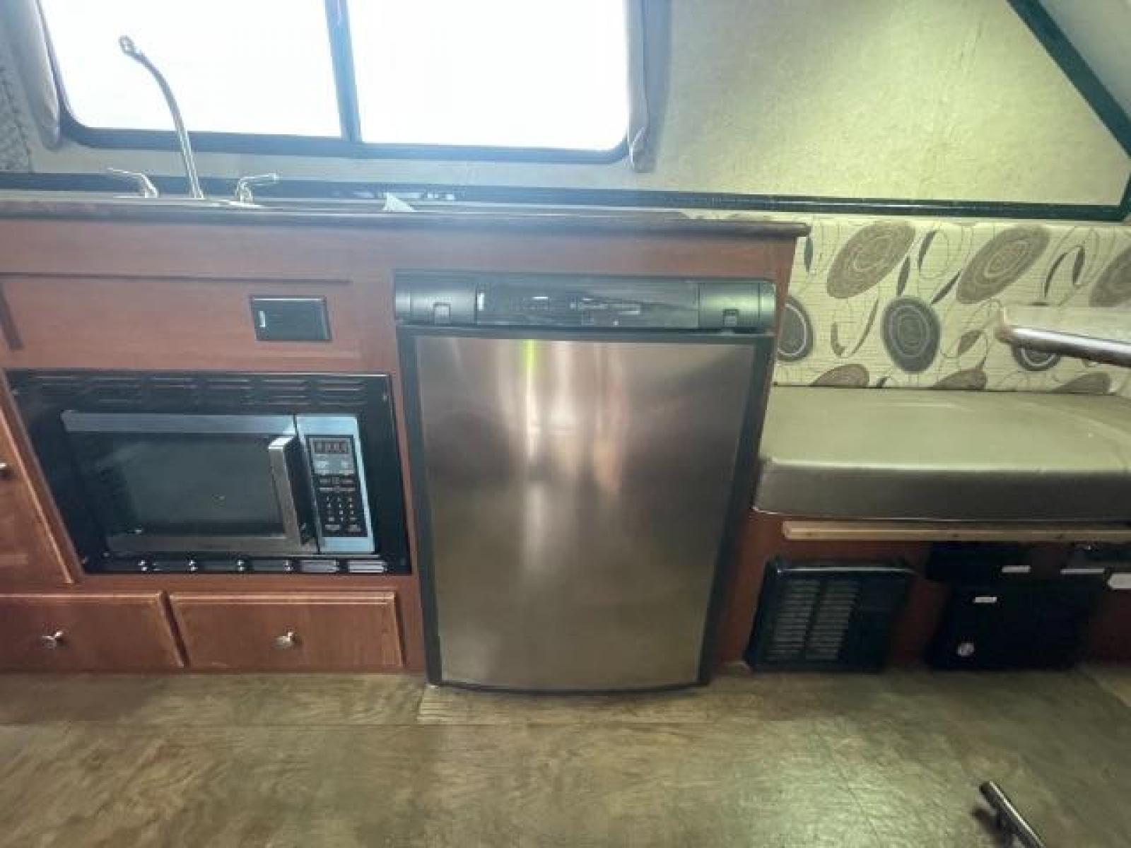 4 Seasons Auto Sales 4 Seasons Auto Sales 2016 ROCKWOOD A212HW