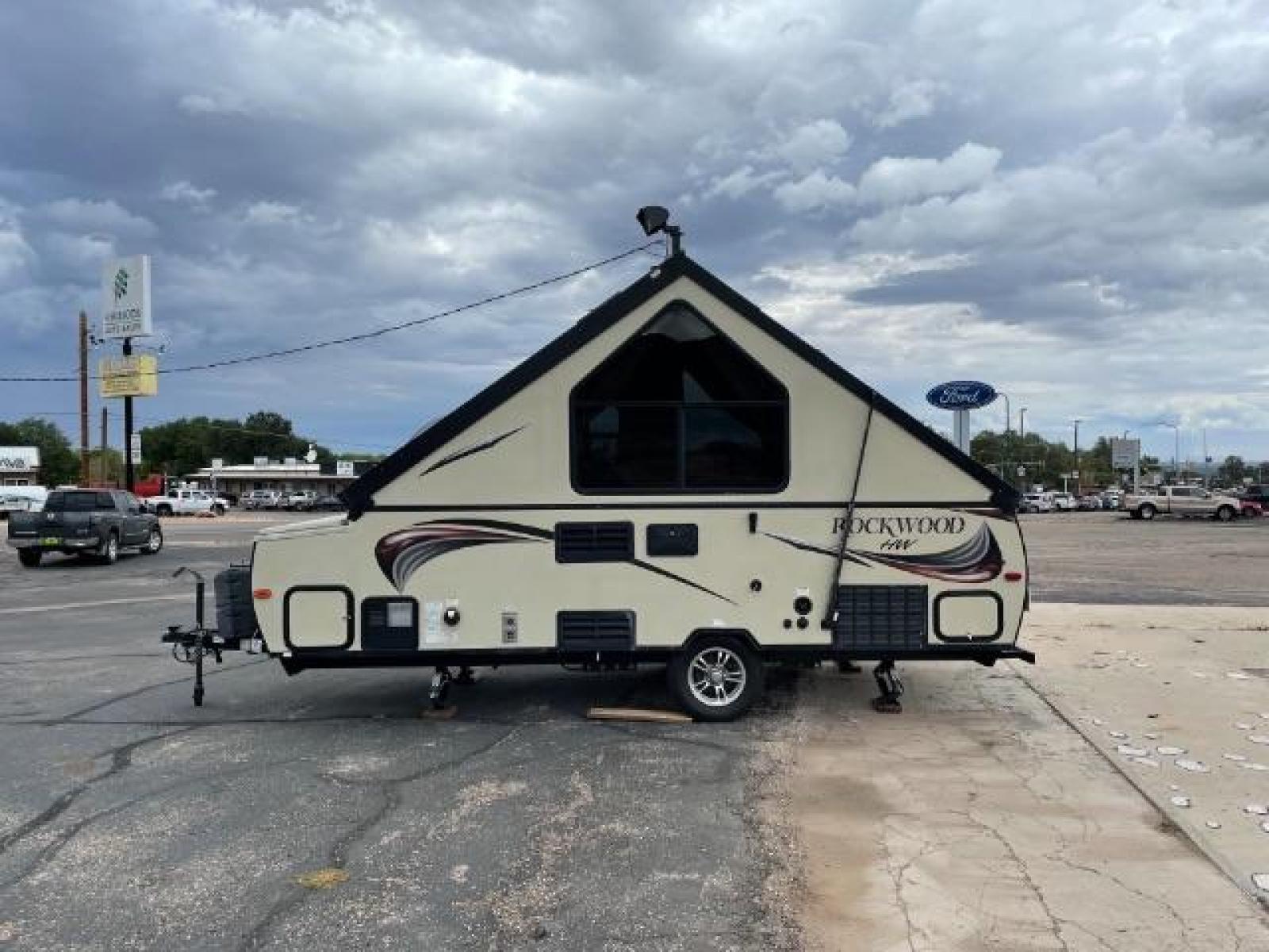 4 Seasons Auto Sales 4 Seasons Auto Sales 2016 ROCKWOOD A212HW