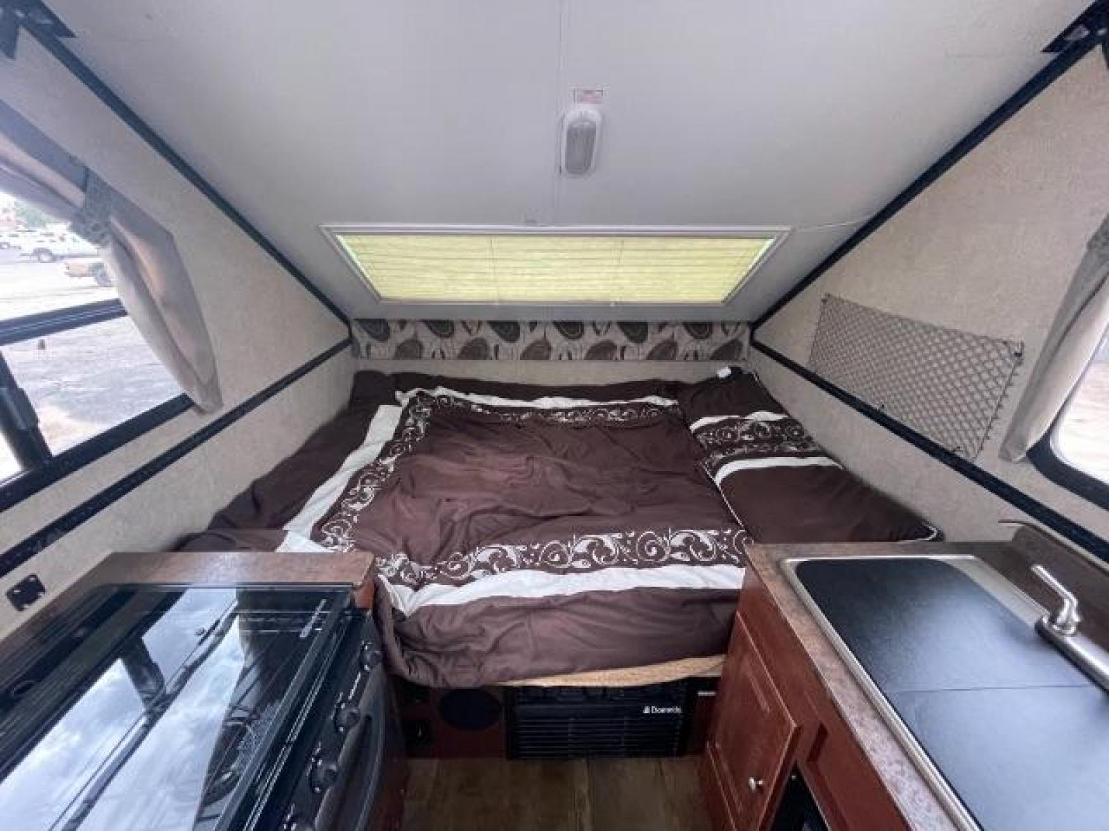 4 Seasons Auto Sales 4 Seasons Auto Sales 2016 ROCKWOOD A212HW